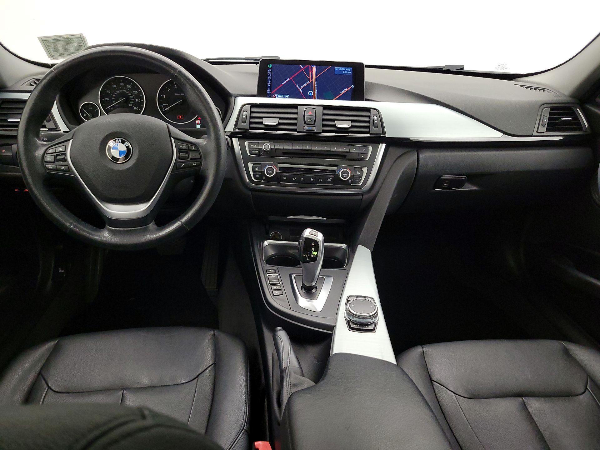 Thumbnail: 2015 BMW 3 Series - 9