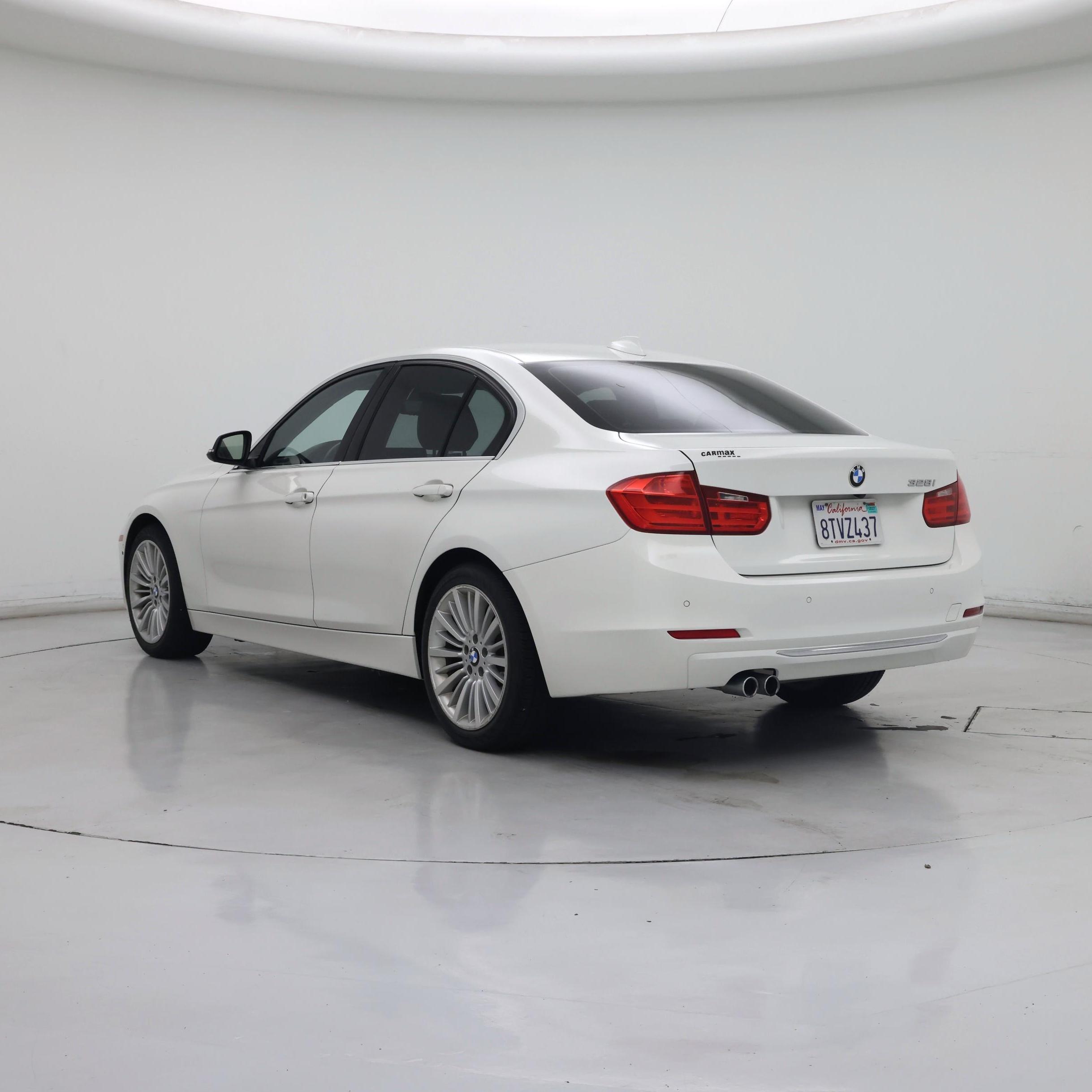Thumbnail: 2015 BMW 3 Series - 2