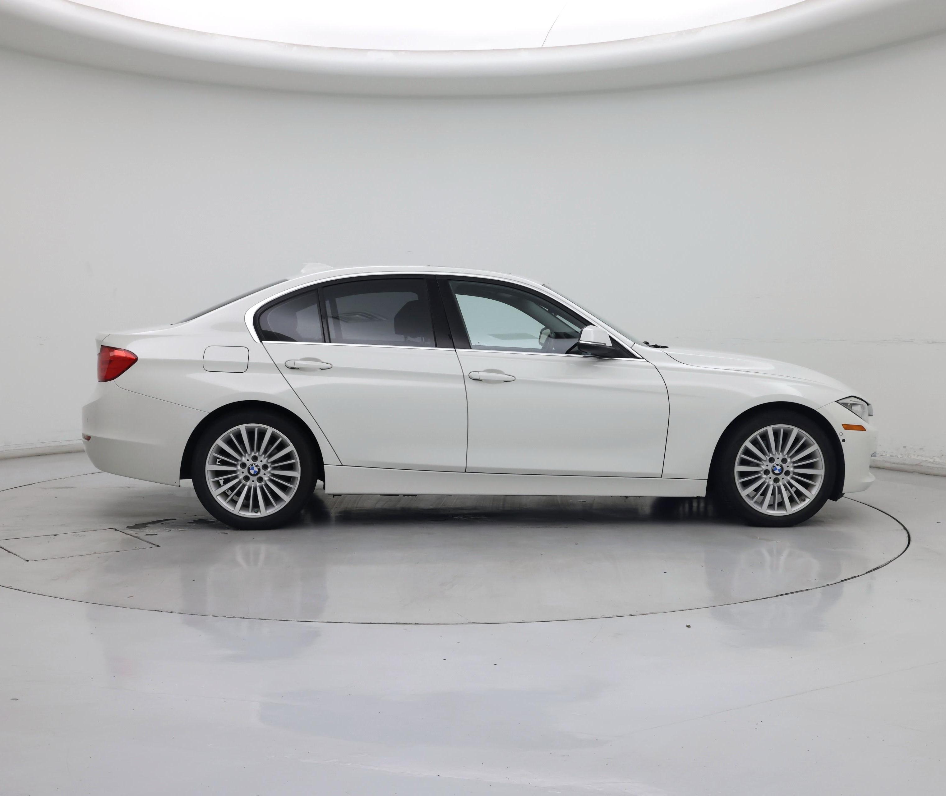 Thumbnail: 2015 BMW 3 Series - 7