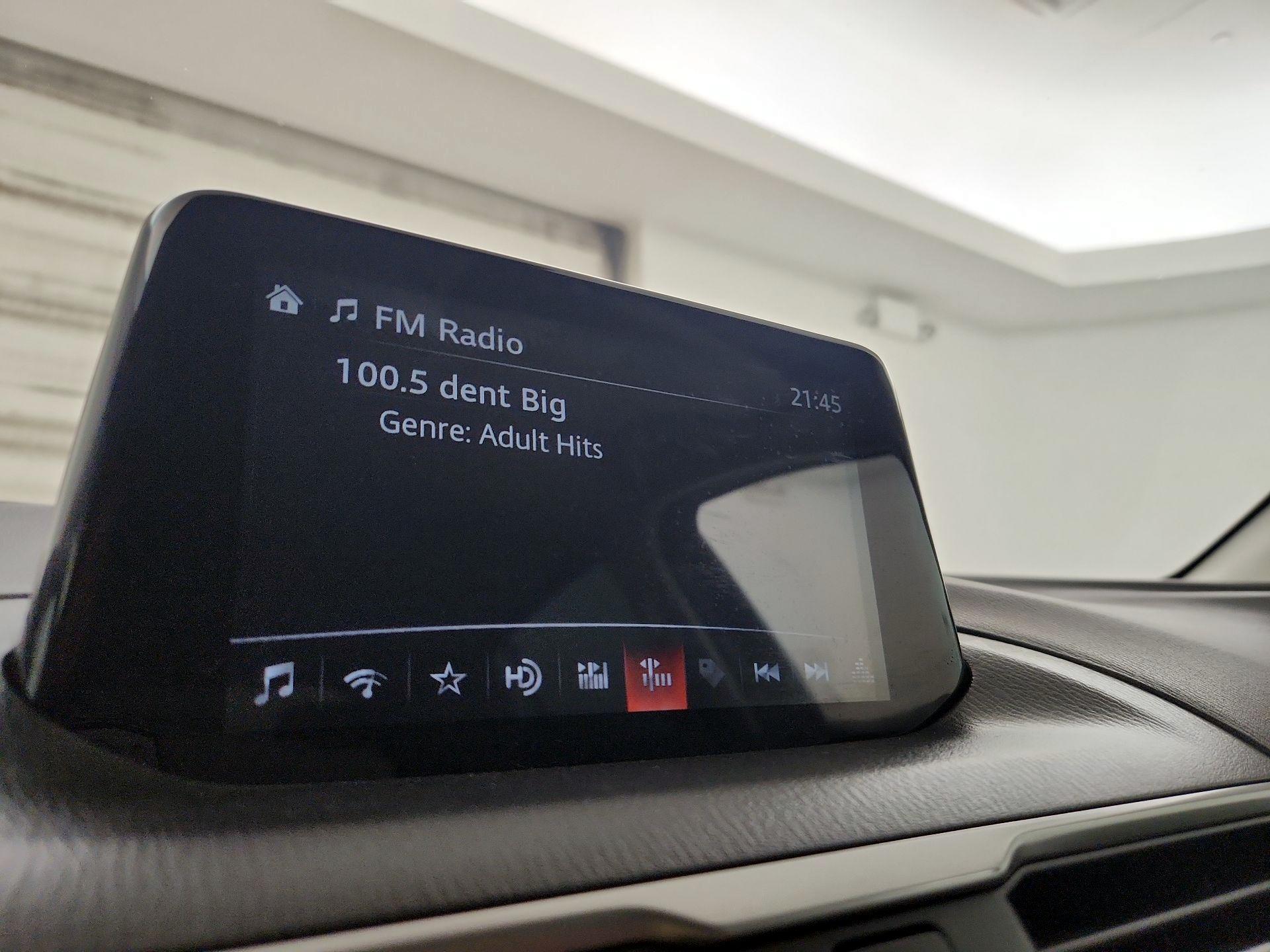 Thumbnail: 2017 Mazda Mazda3 - 15
