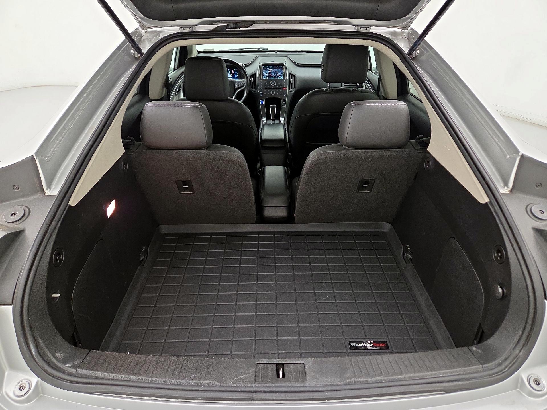 Thumbnail: 2015 Chevrolet Volt - 20