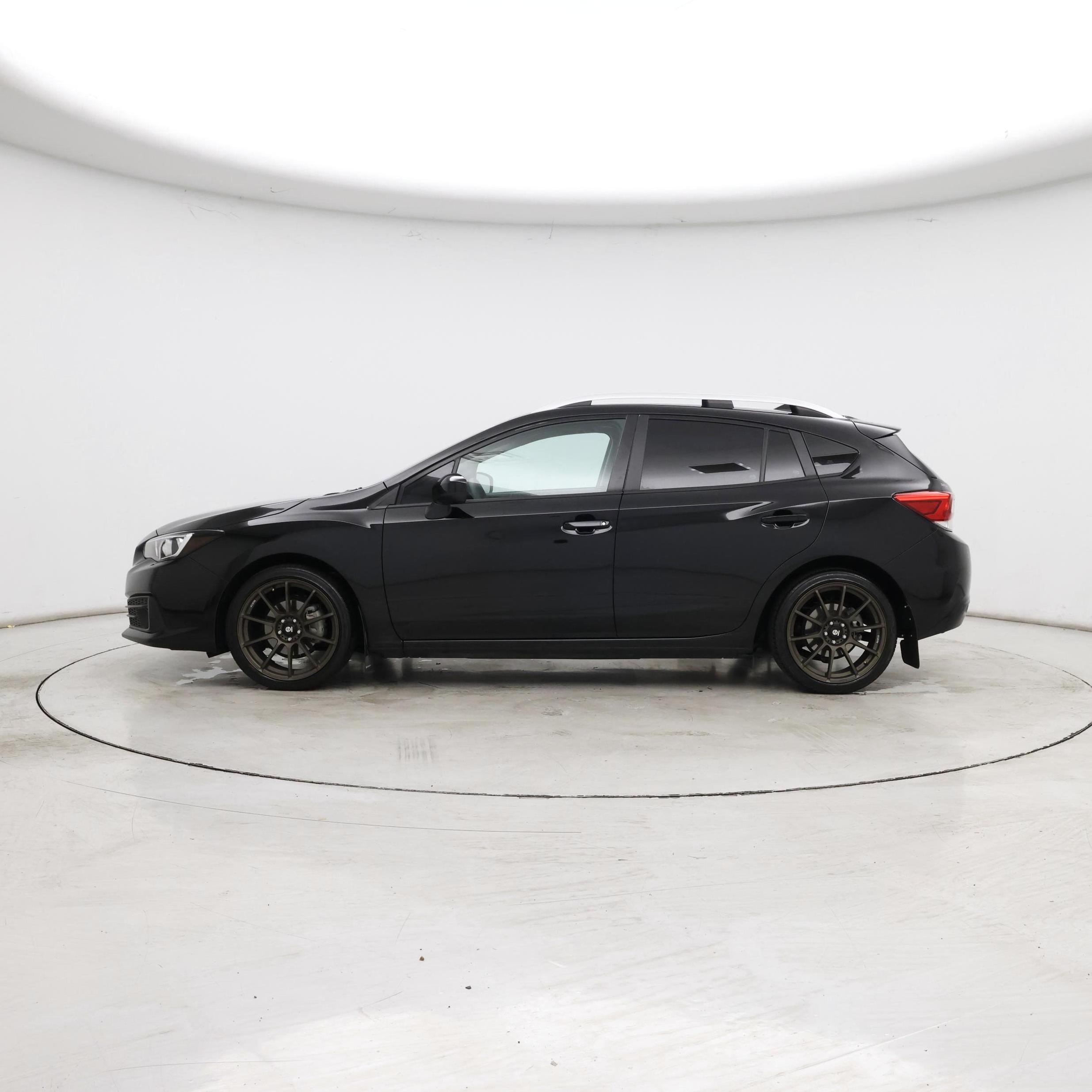 Thumbnail: 2023 Subaru Impreza - 3