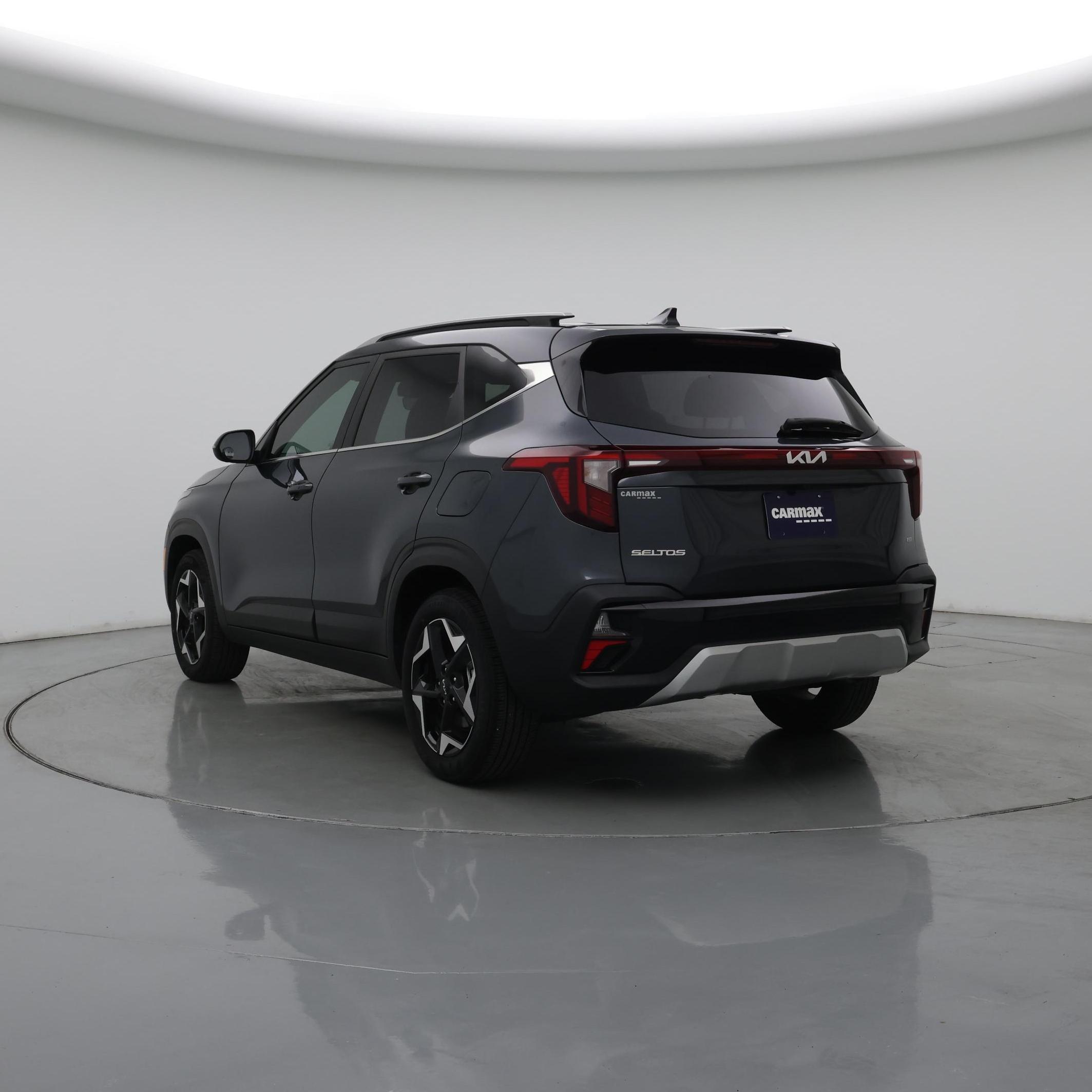 Thumbnail: 2024 Kia Seltos - 2