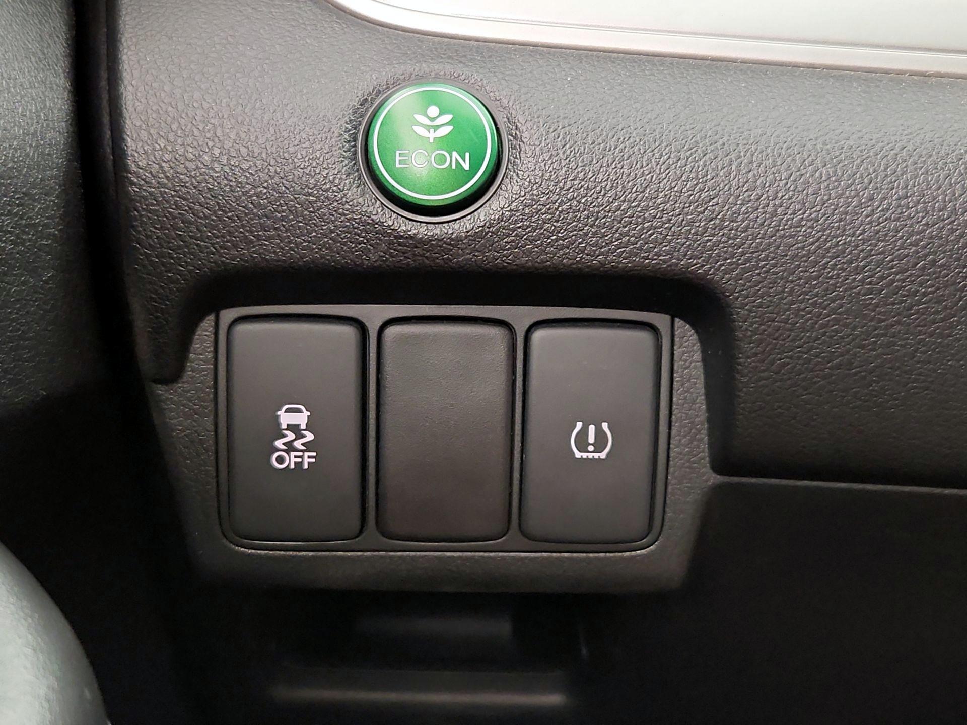Thumbnail: 2016 Honda CR-V - 13