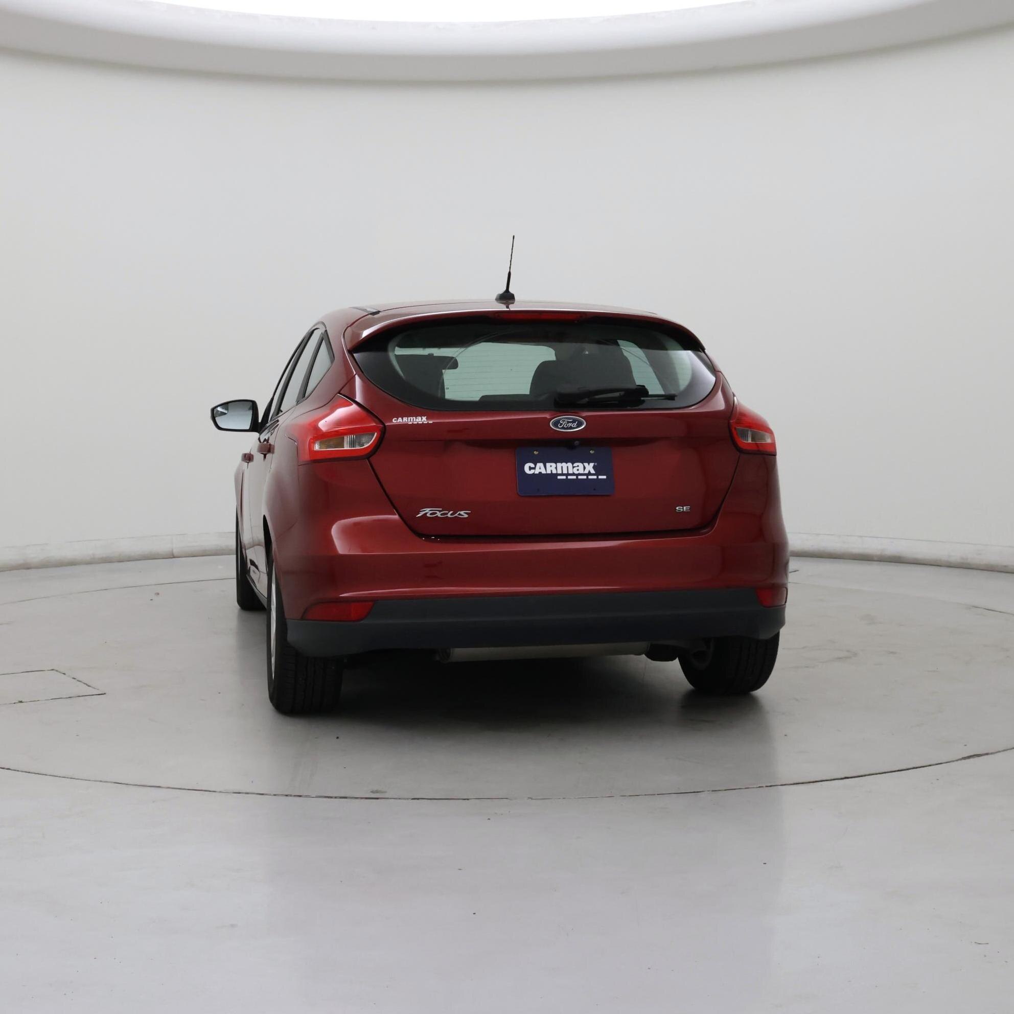 Thumbnail: 2017 Ford Focus - 6