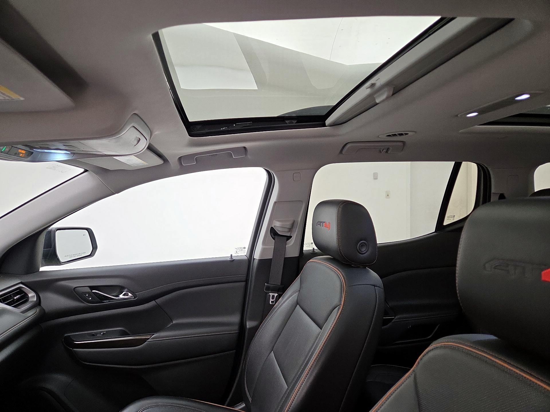 Thumbnail: 2022 GMC Acadia - 19