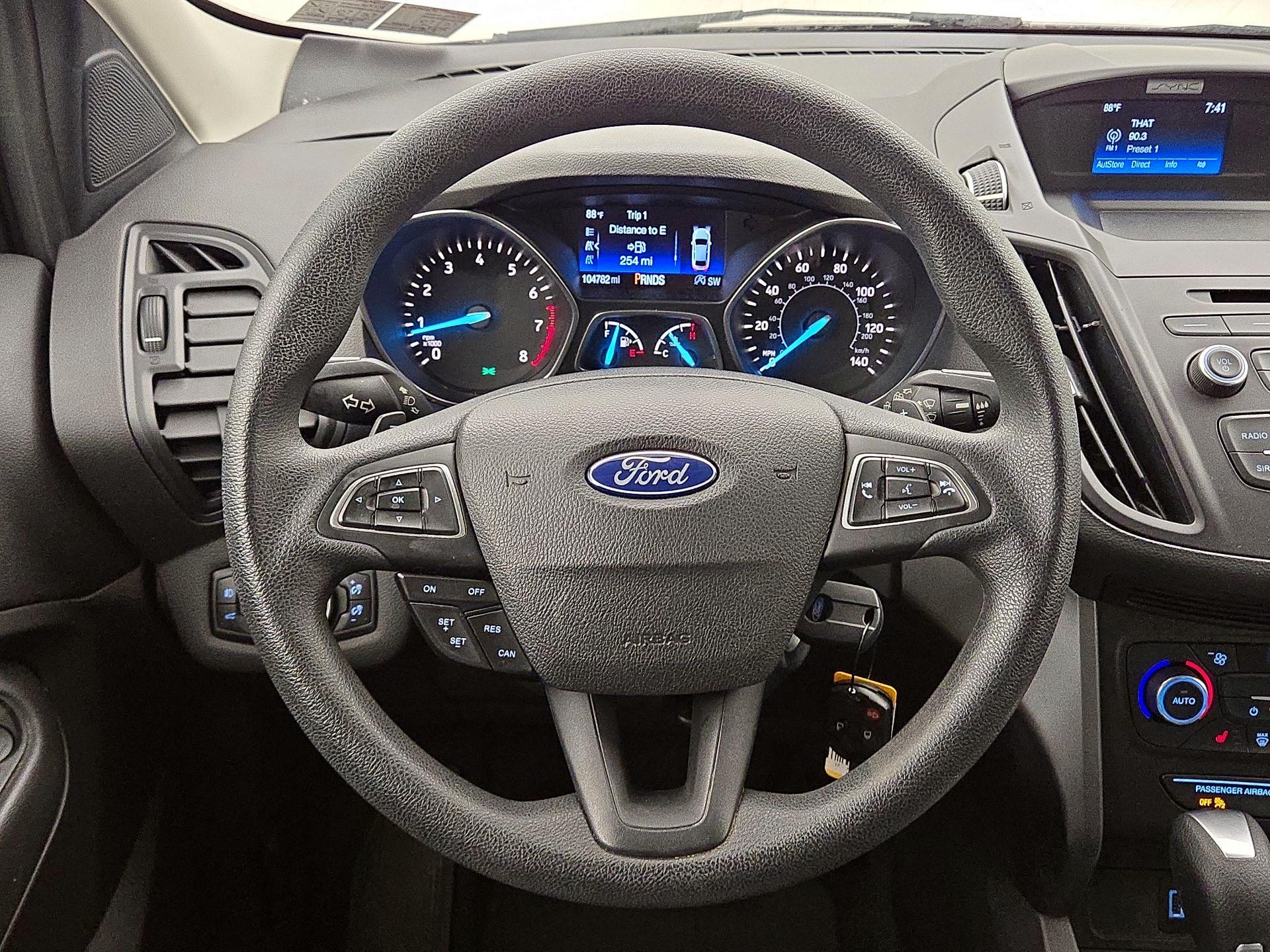 Thumbnail: 2017 Ford Escape - 10