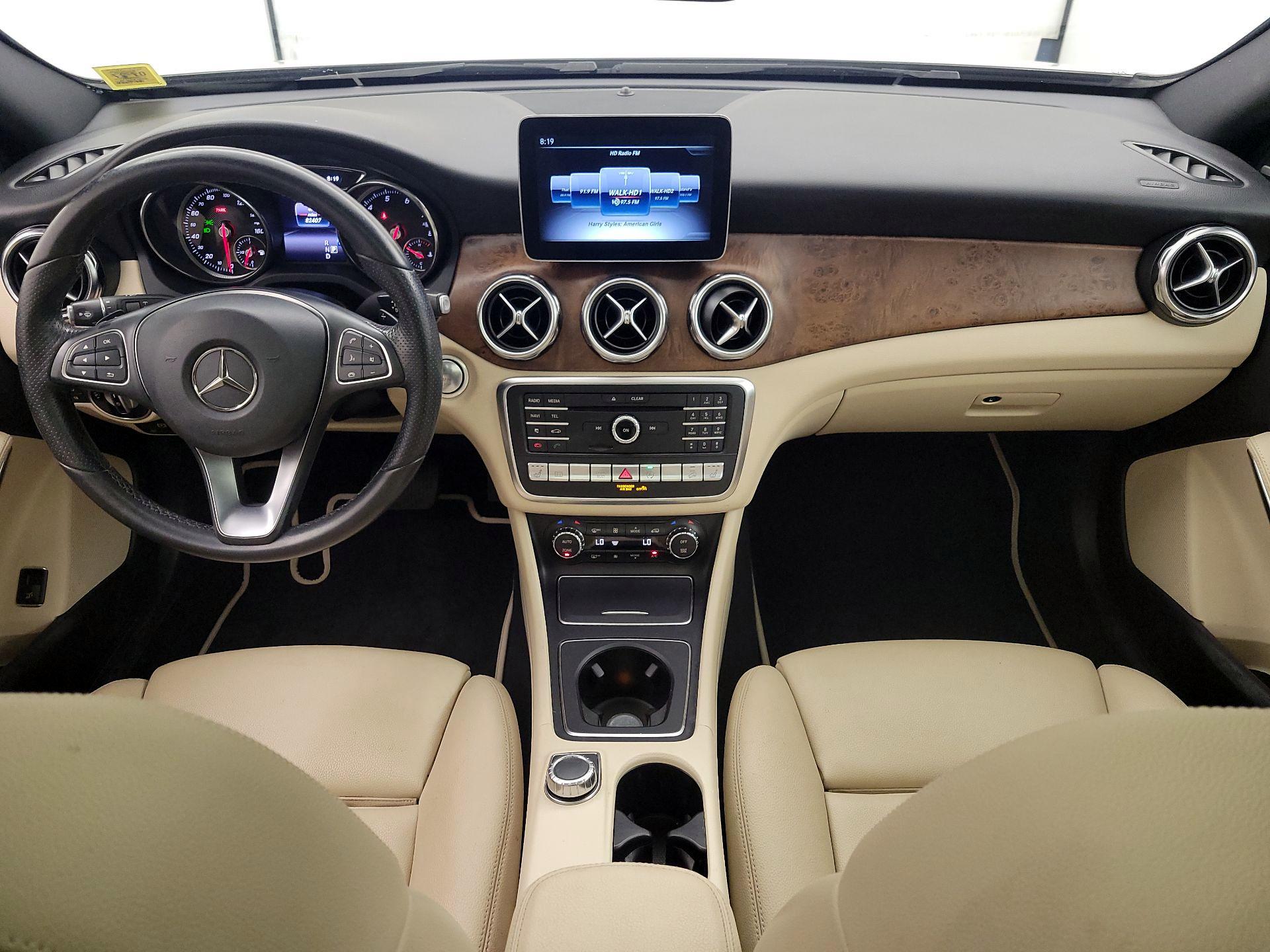 Thumbnail: 2018 Mercedes-Benz GLA - 9