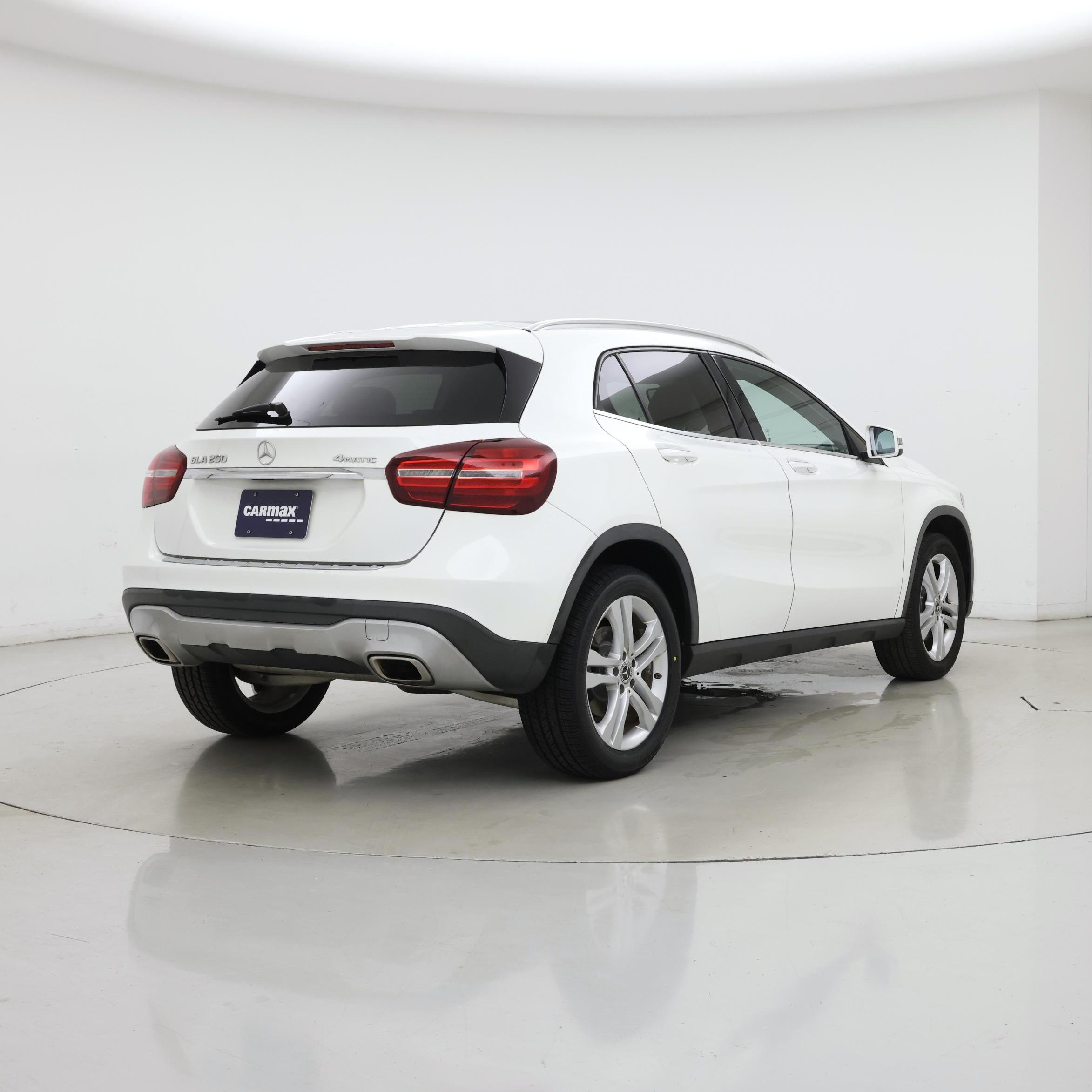 Thumbnail: 2018 Mercedes-Benz GLA - 8