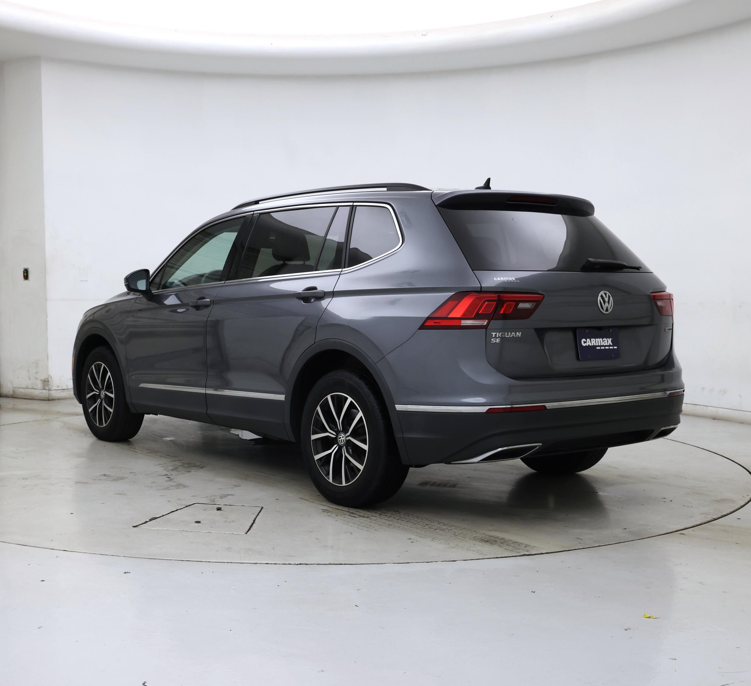 Thumbnail: 2021 Volkswagen Tiguan - 2