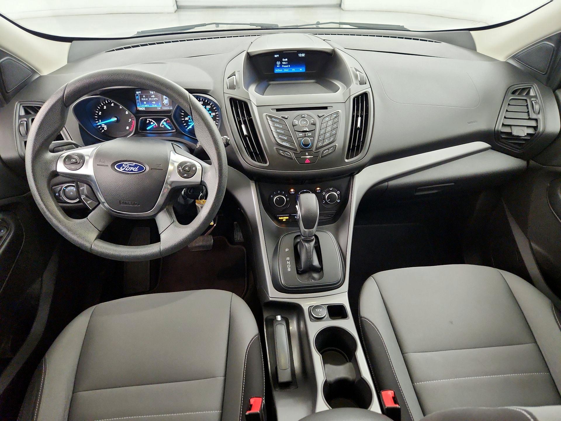 Thumbnail: 2016 Ford Escape - 9
