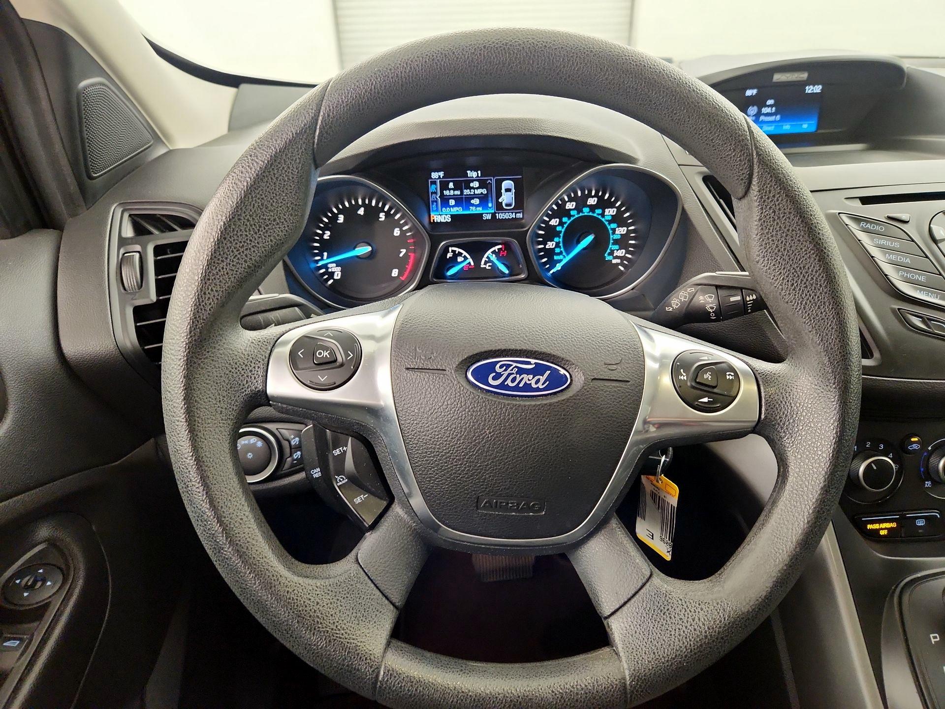 Thumbnail: 2016 Ford Escape - 10