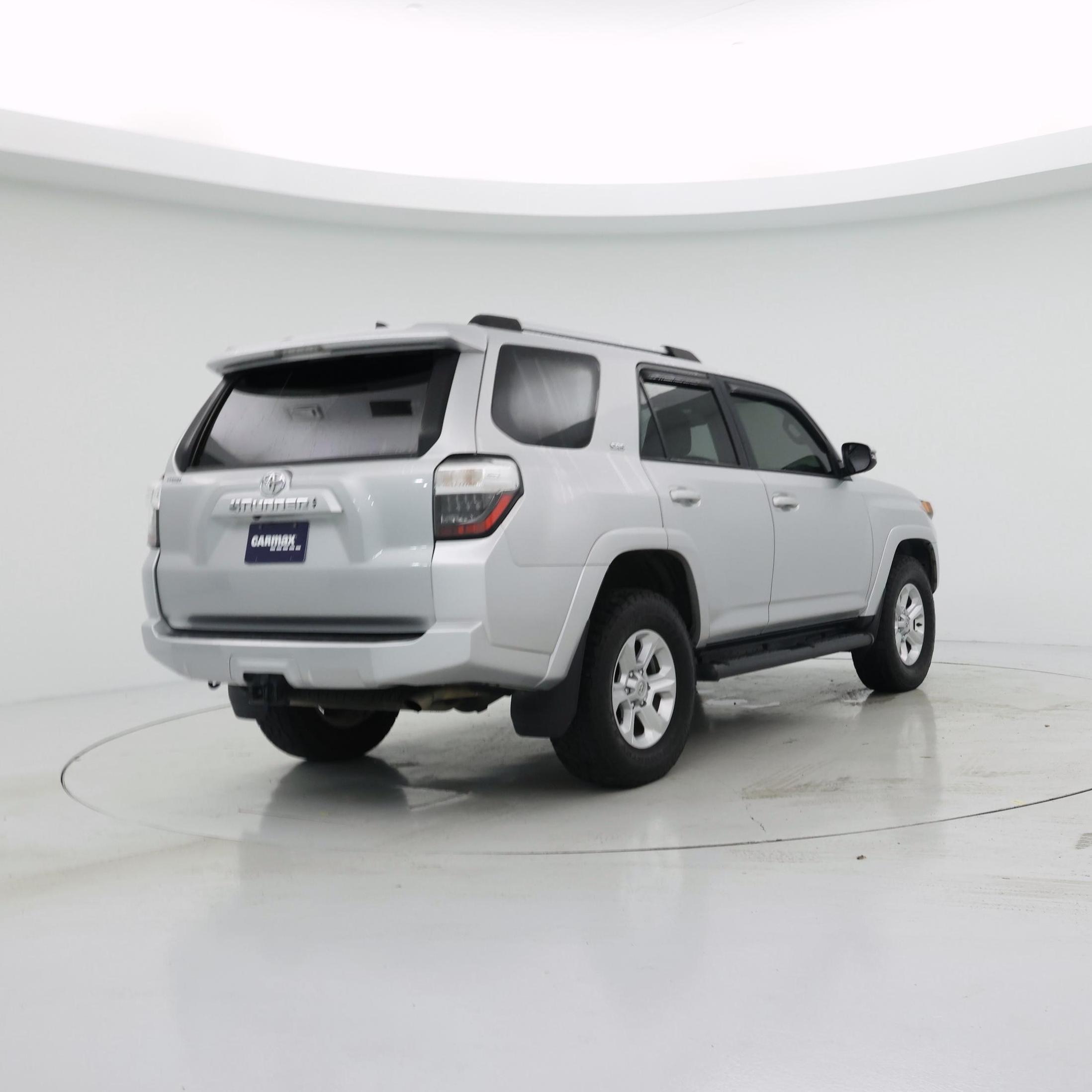 Thumbnail: 2023 Toyota 4Runner - 8