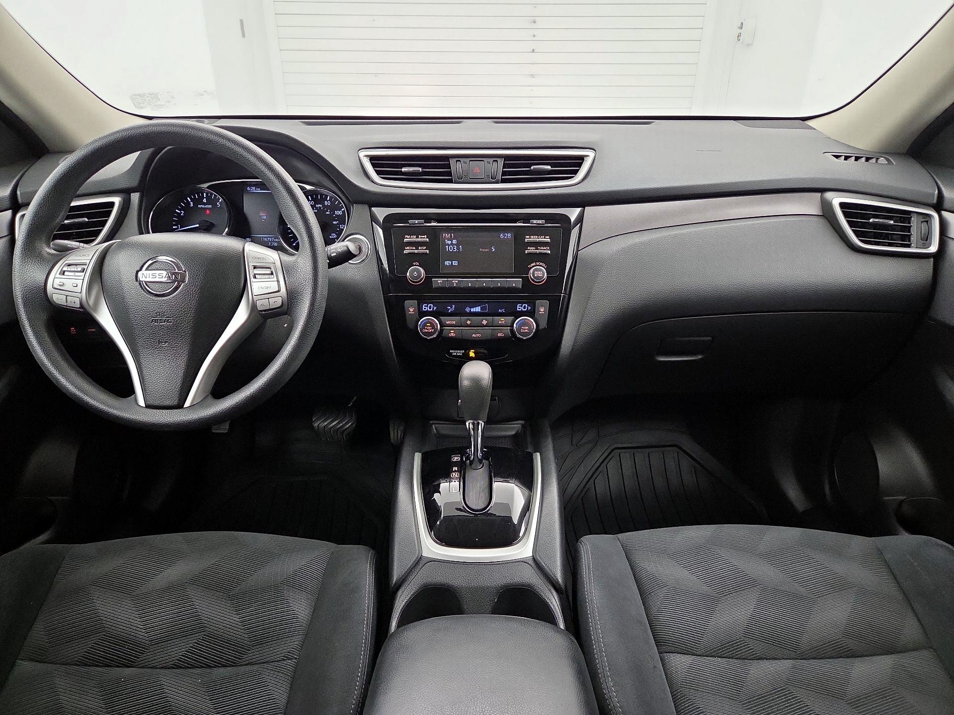 Thumbnail: 2014 Nissan Rogue - 9