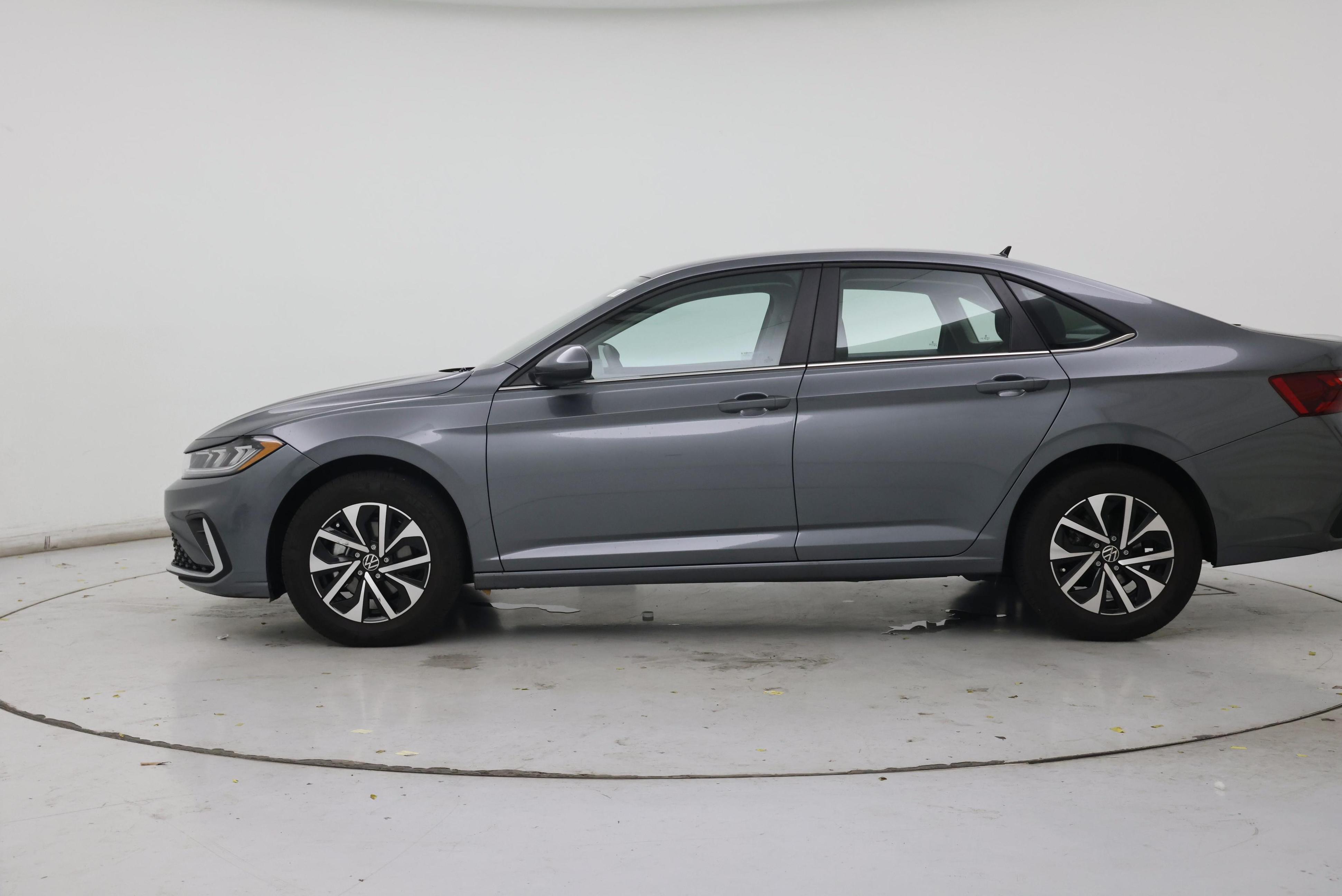 Thumbnail: 2025 Volkswagen Jetta - 3