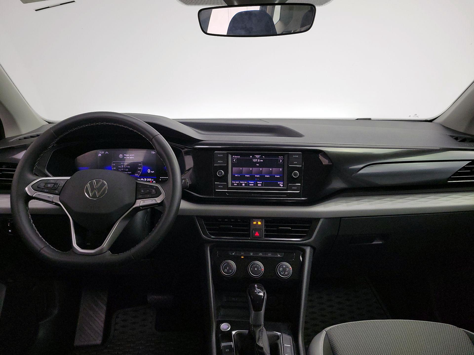 Thumbnail: 2024 Volkswagen Taos - 9