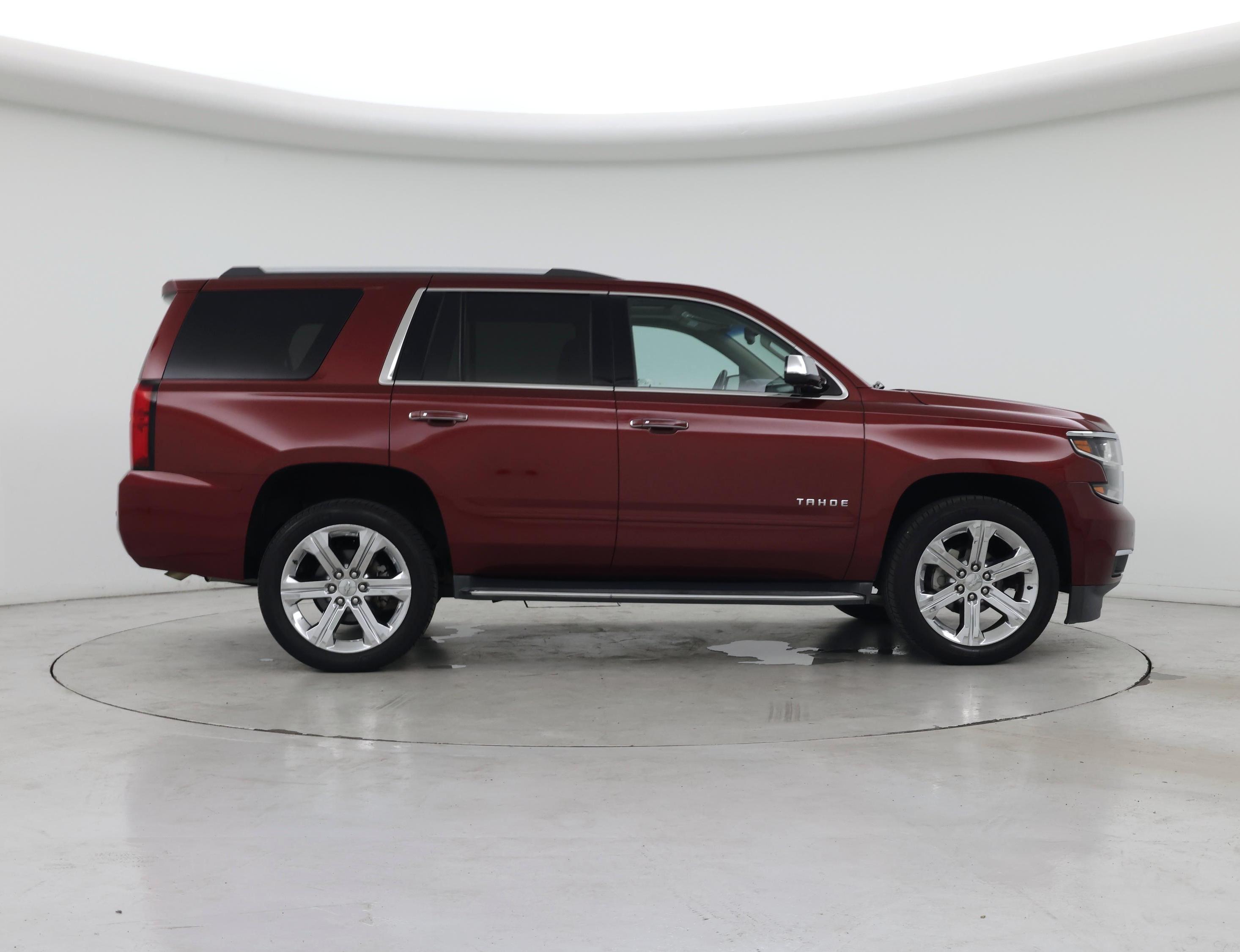 Thumbnail: 2018 Chevrolet Tahoe - 7