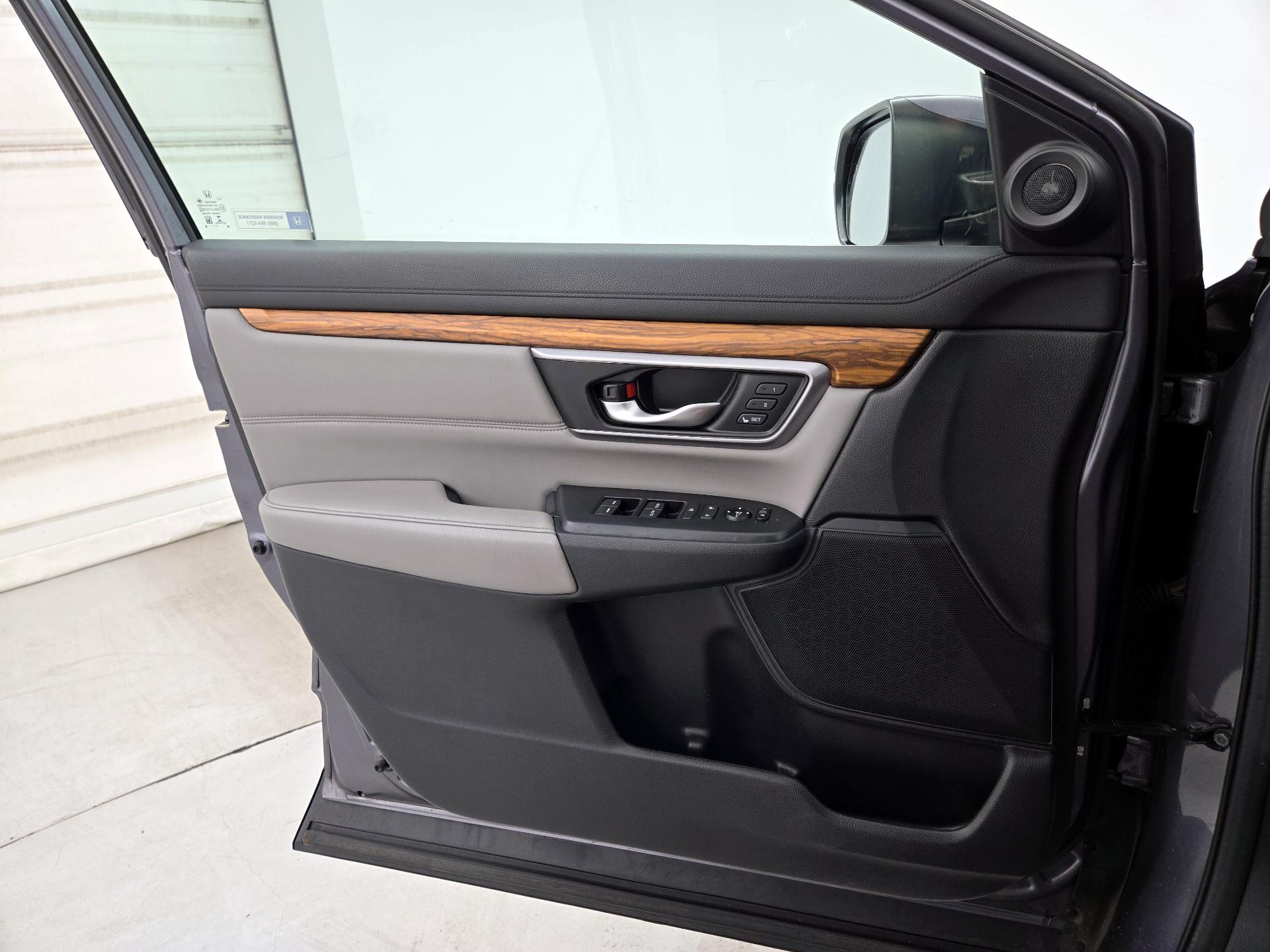 Thumbnail: 2017 Honda CR-V - 12