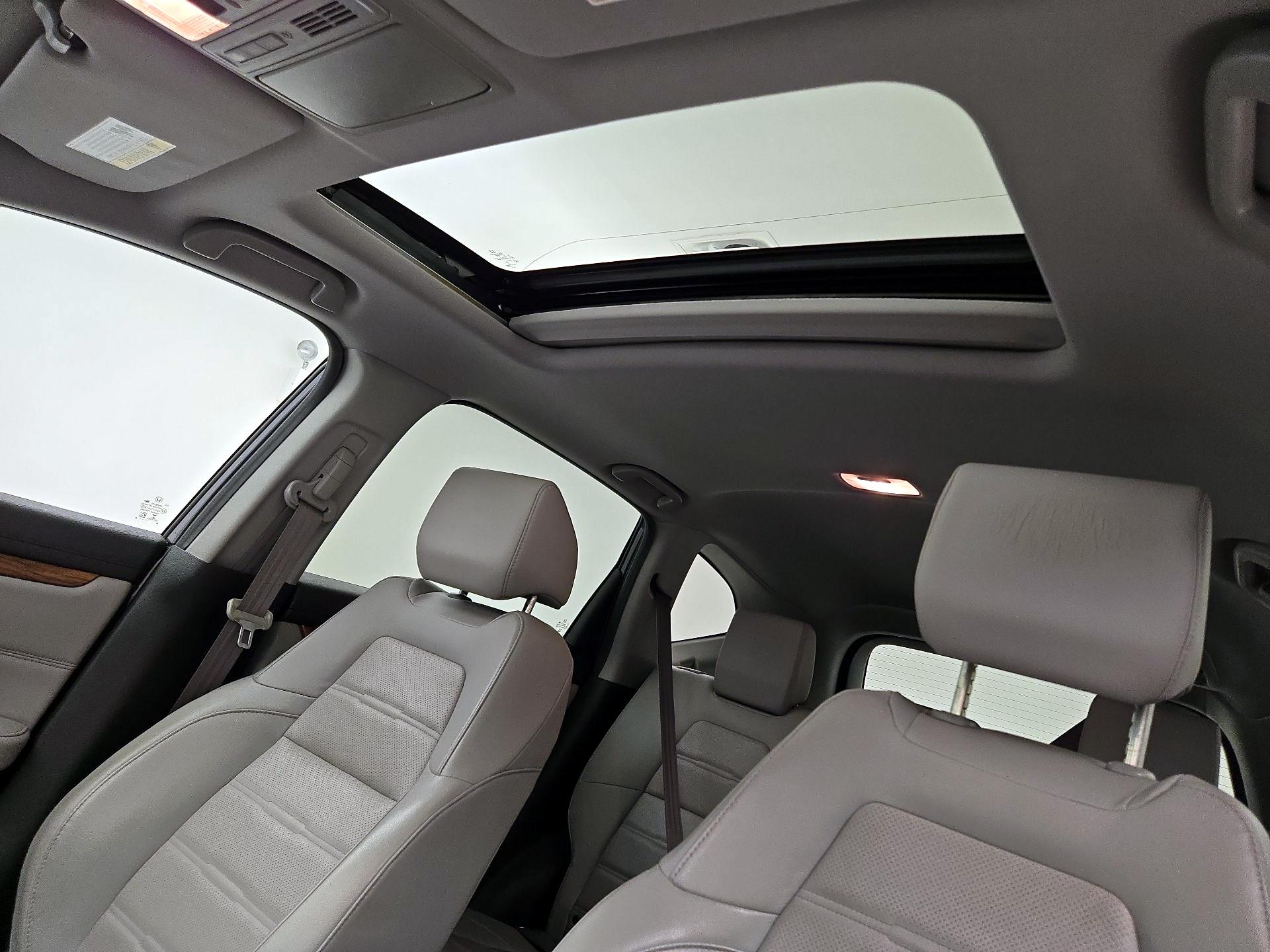 Thumbnail: 2017 Honda CR-V - 19