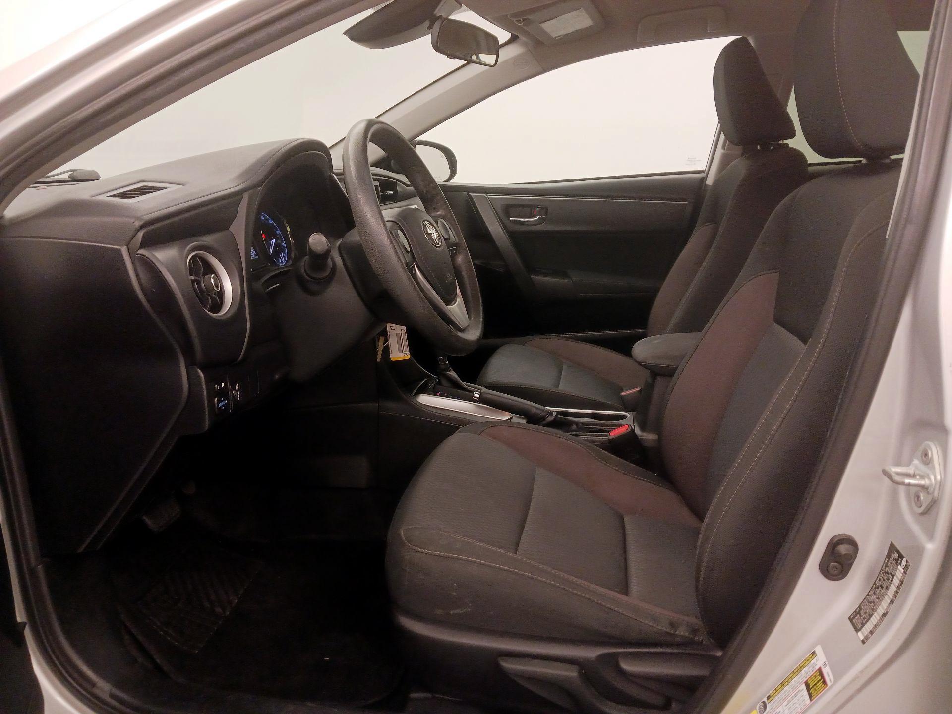 Thumbnail: 2017 Toyota Corolla - 11