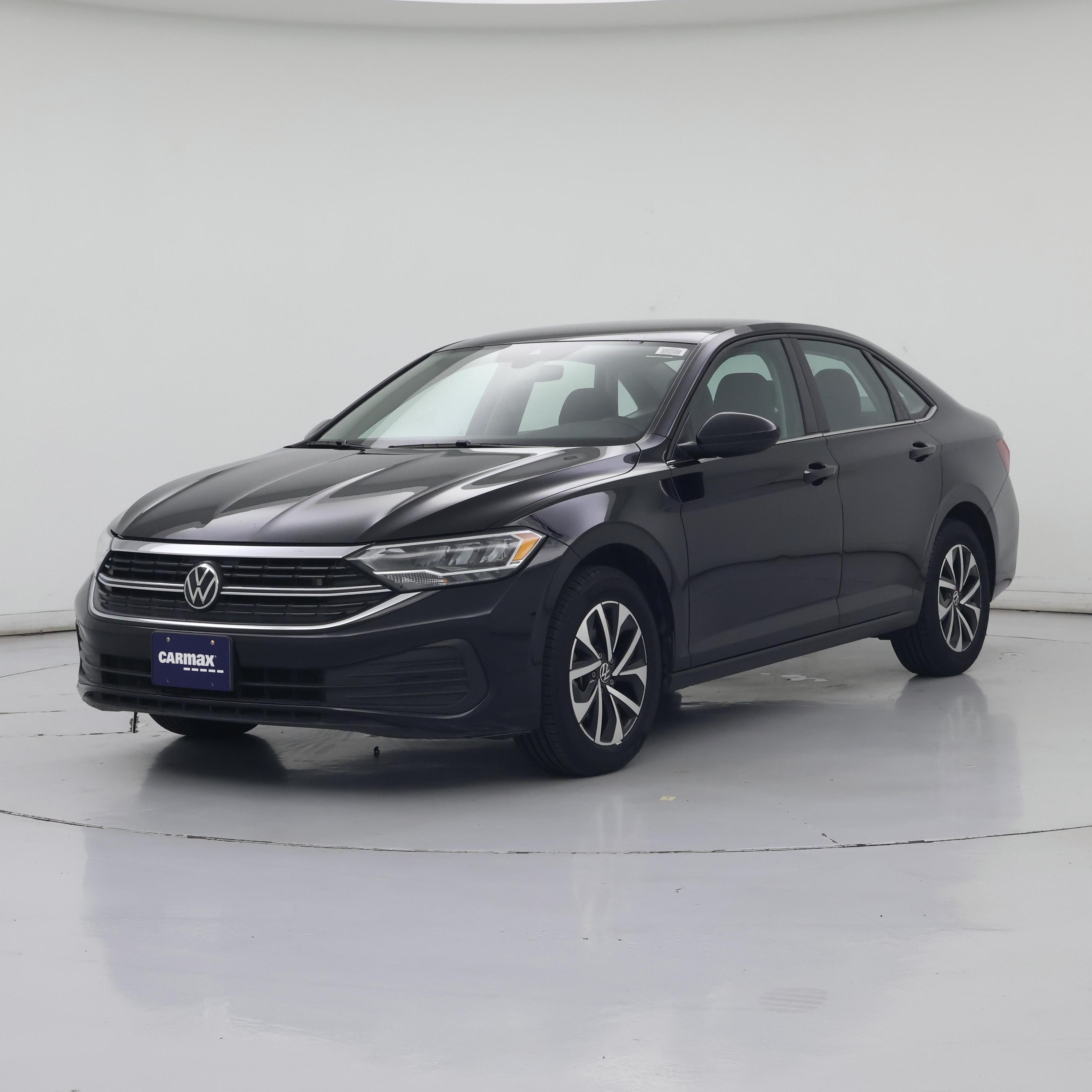 Thumbnail: 2023 Volkswagen Jetta - 4