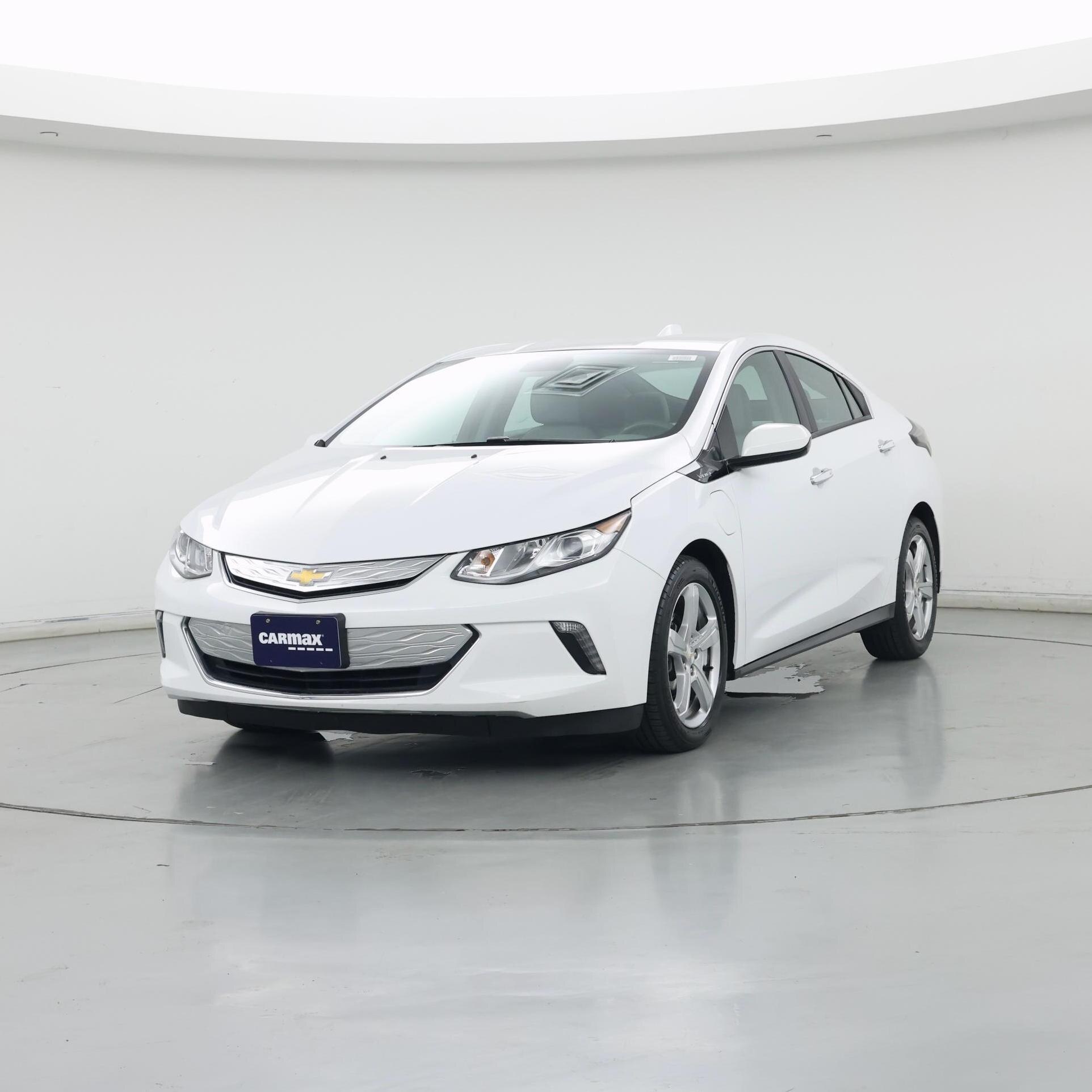 Thumbnail: 2018 Chevrolet Volt - 4