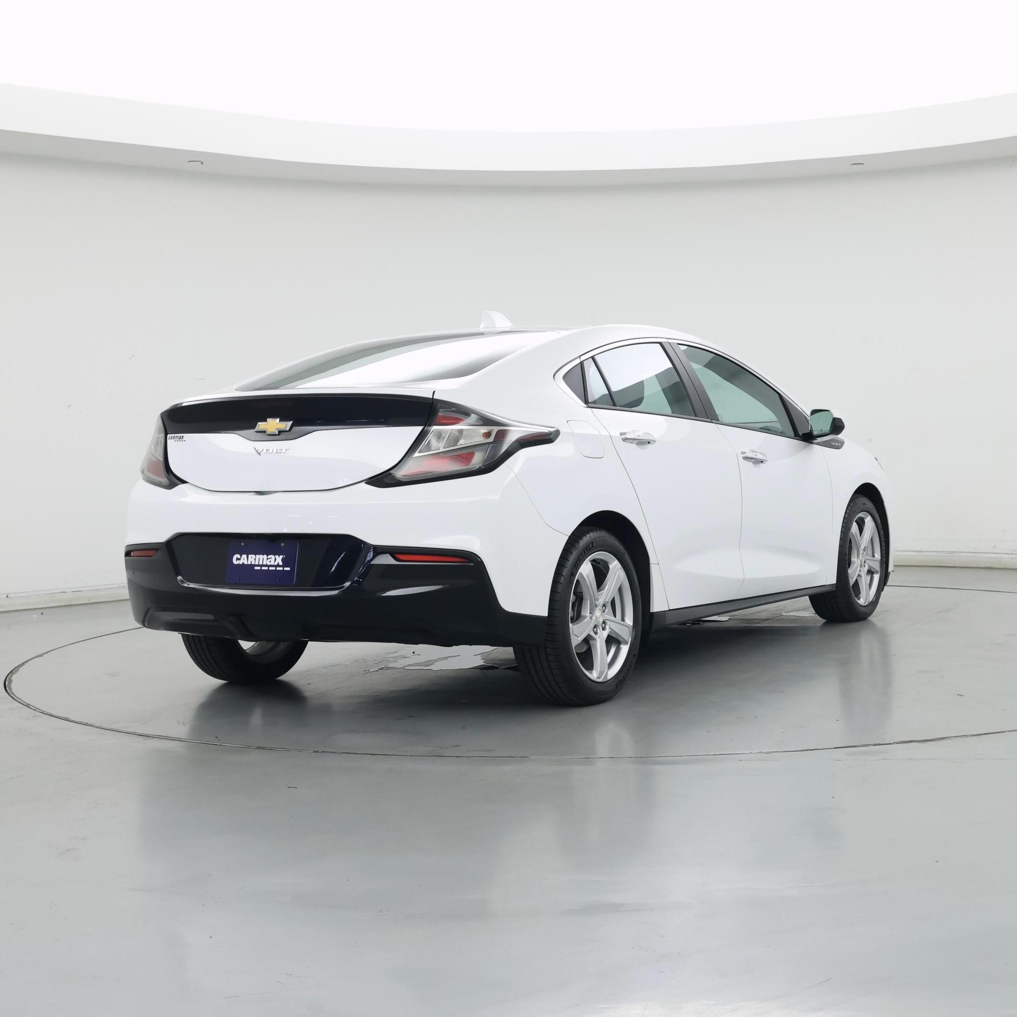 Thumbnail: 2018 Chevrolet Volt - 8