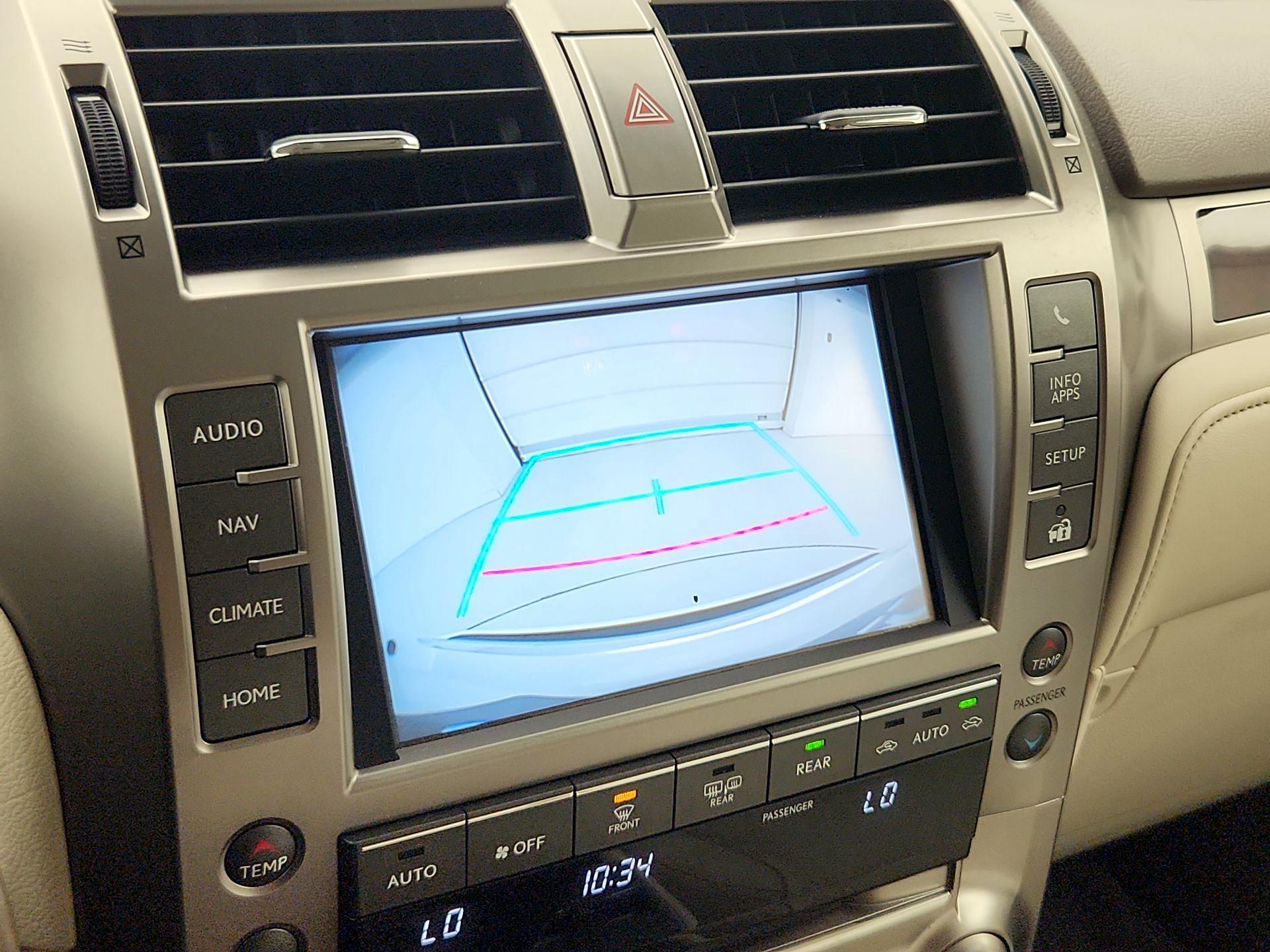 Thumbnail: 2016 Lexus GX - 15