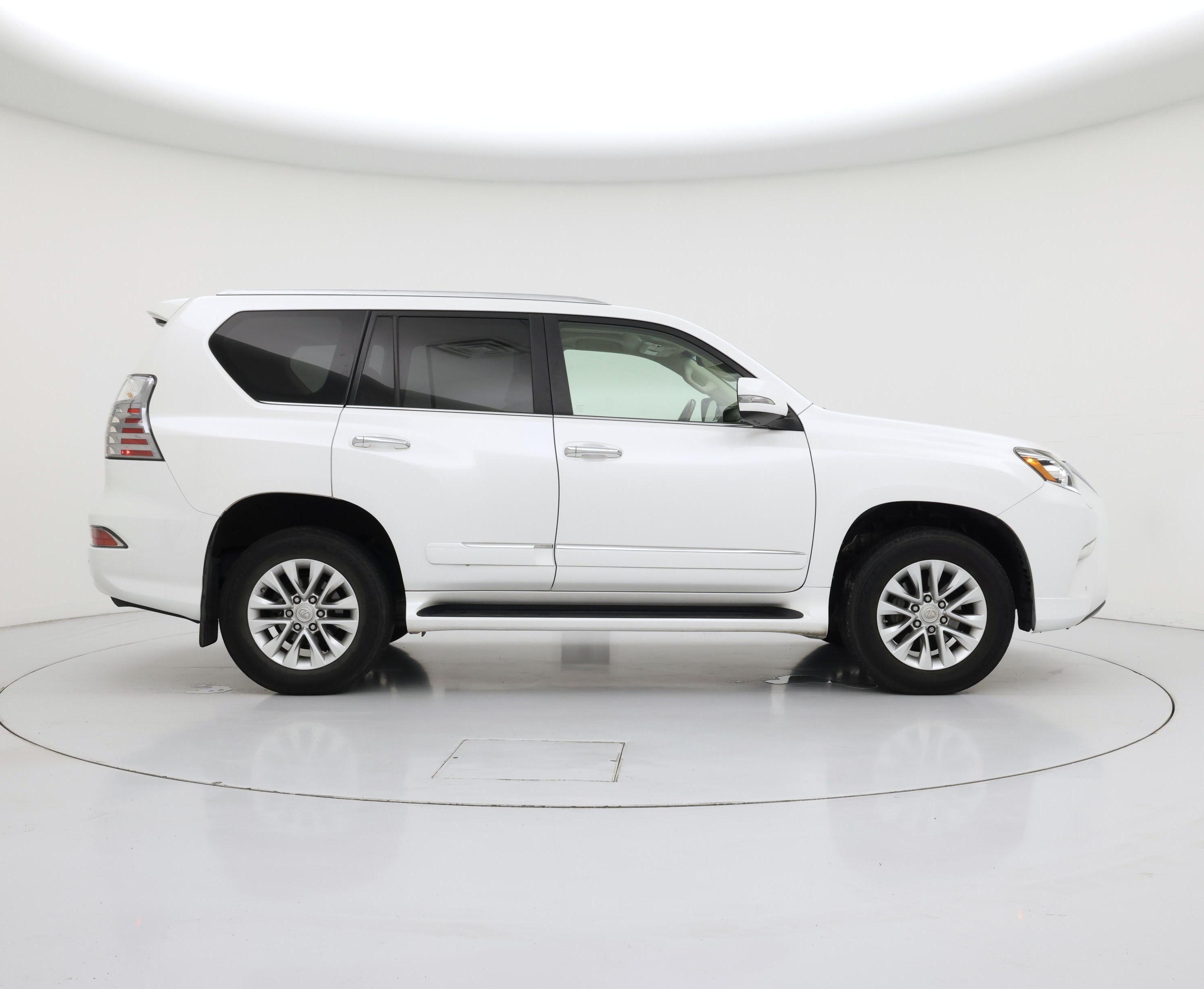 Thumbnail: 2016 Lexus GX - 7