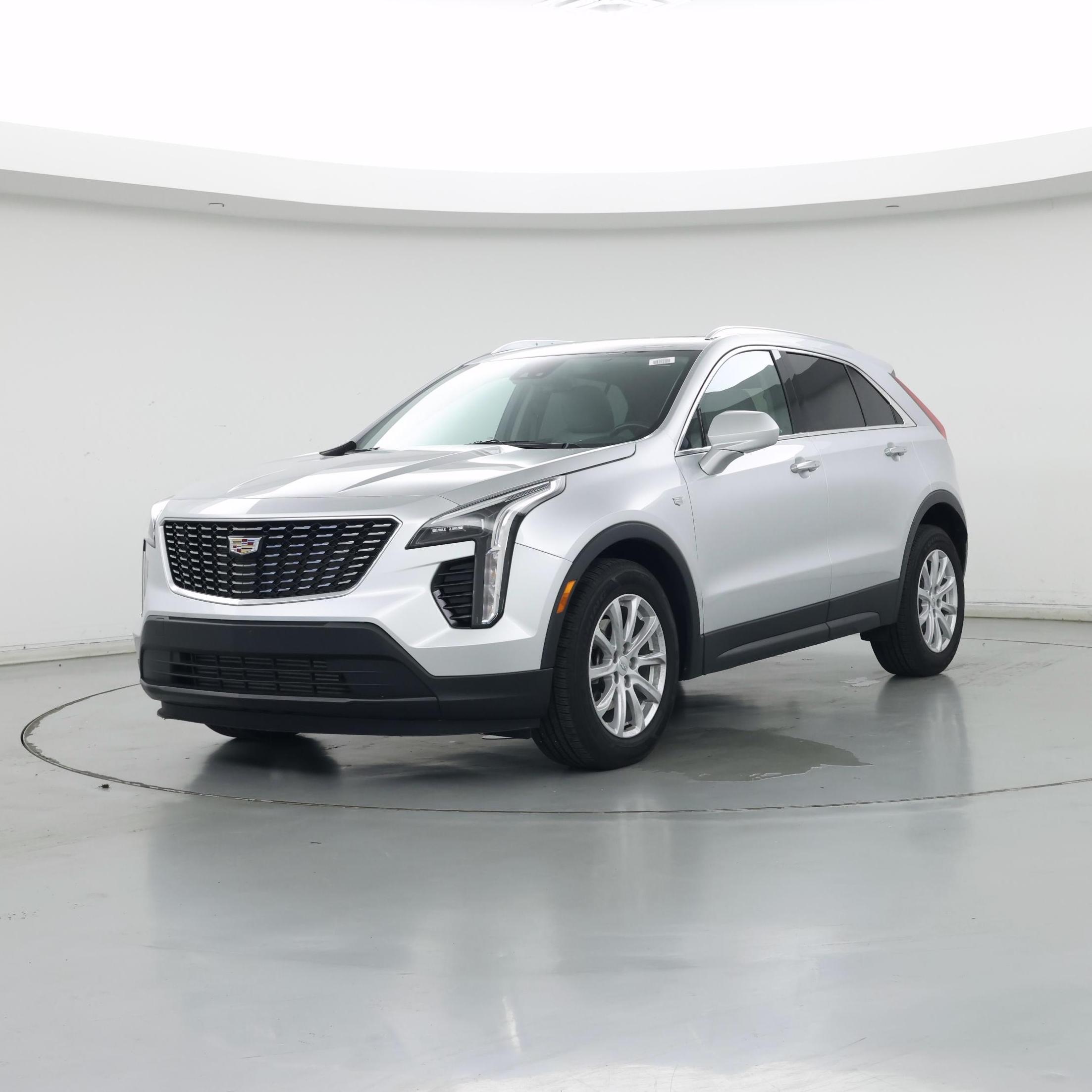 Thumbnail: 2021 Cadillac XT4 - 4