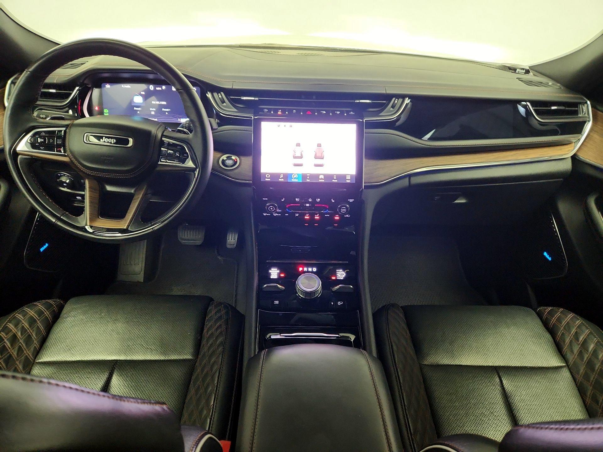 Thumbnail: 2023 Jeep Grand Cherokee L - 9
