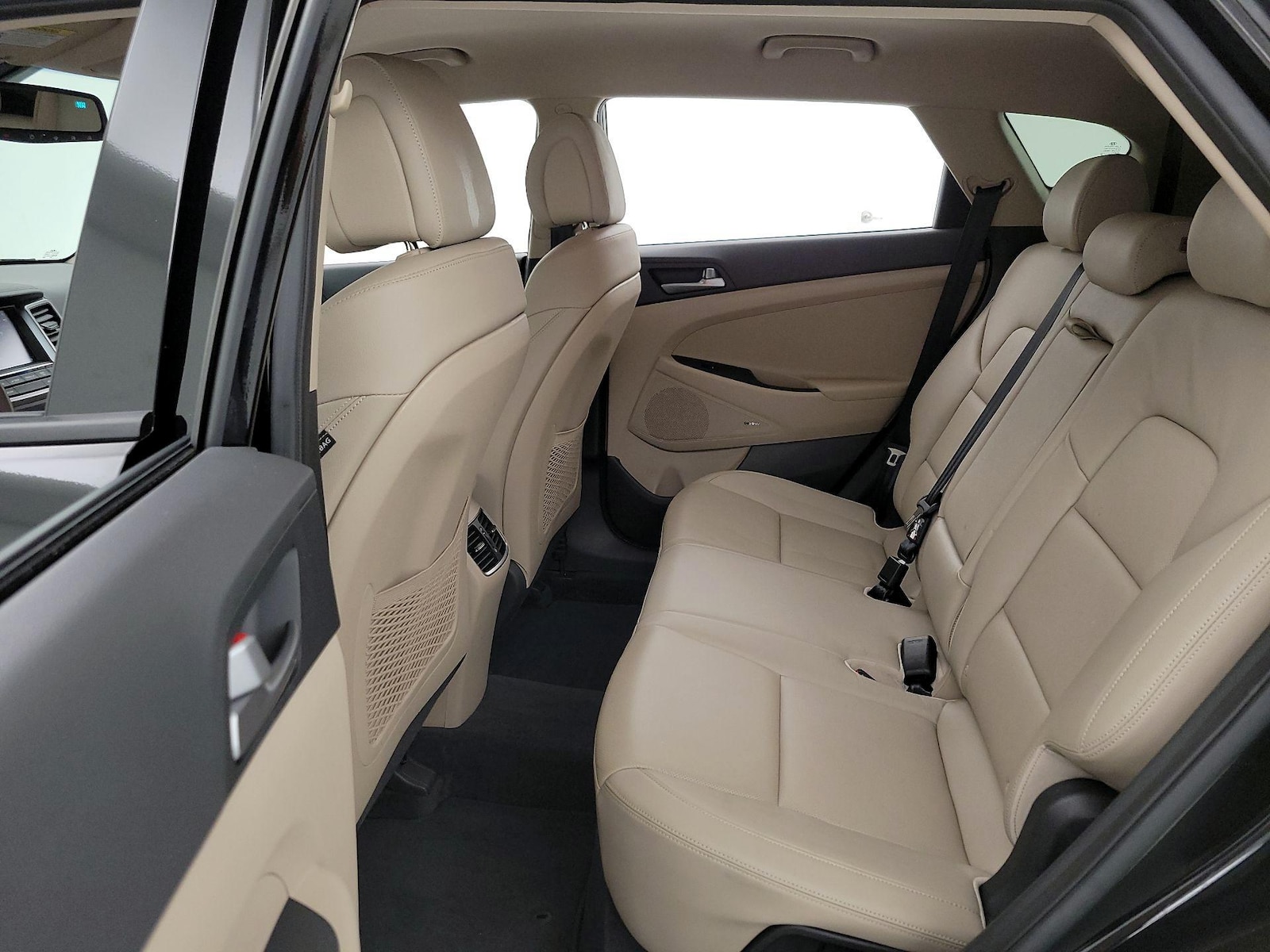 2017 Hyundai Tucson SE Plus - Photo 20