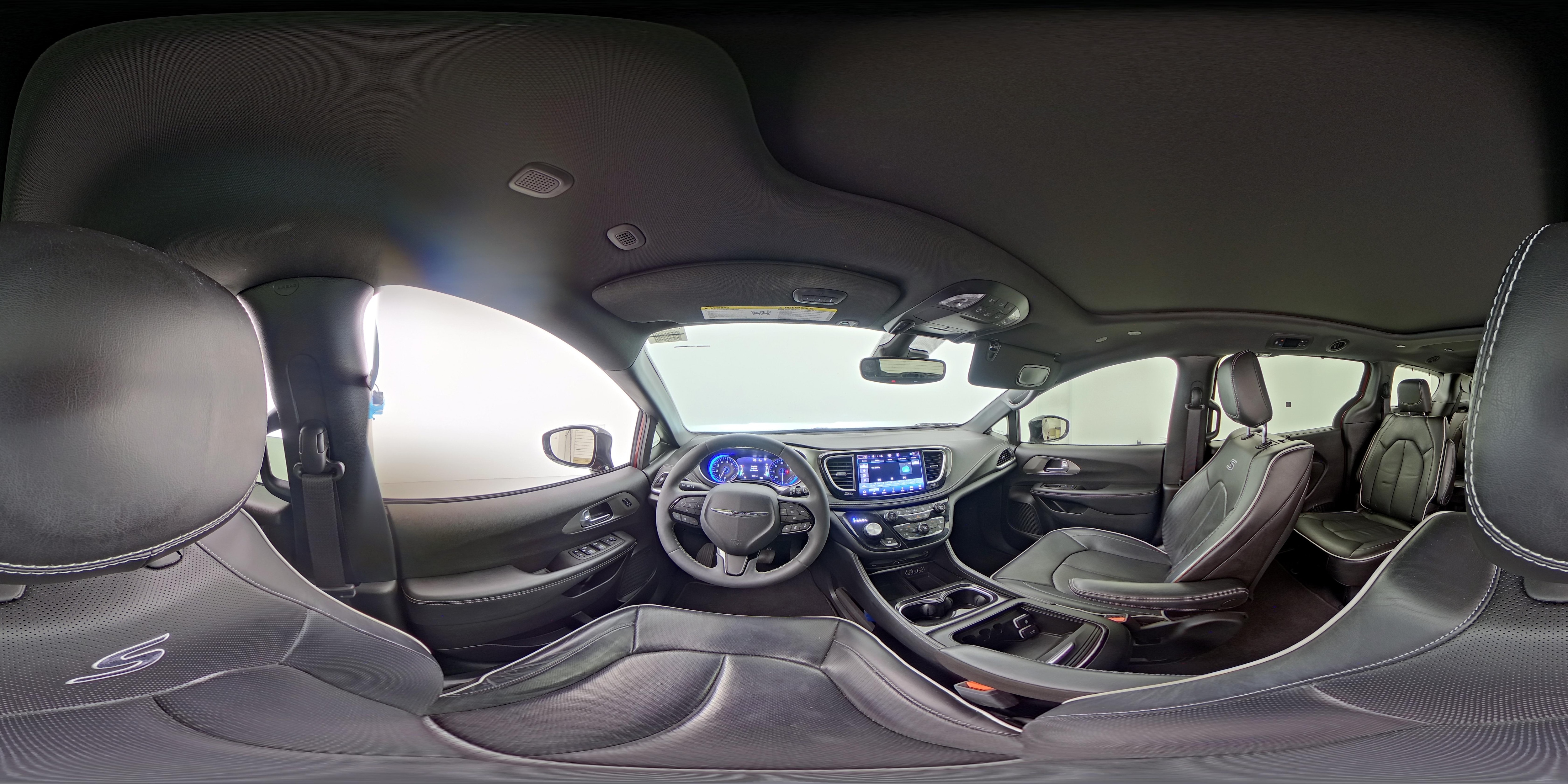 2023 Chrysler Pacifica Limited - Photo 28