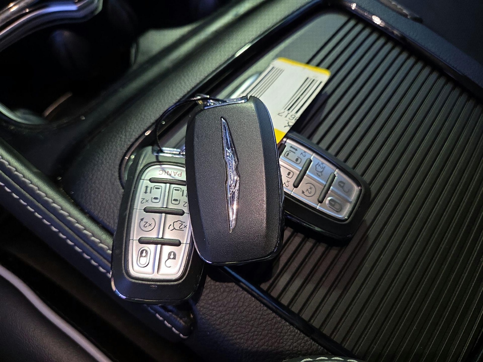 2023 Chrysler Pacifica Limited - Photo 25