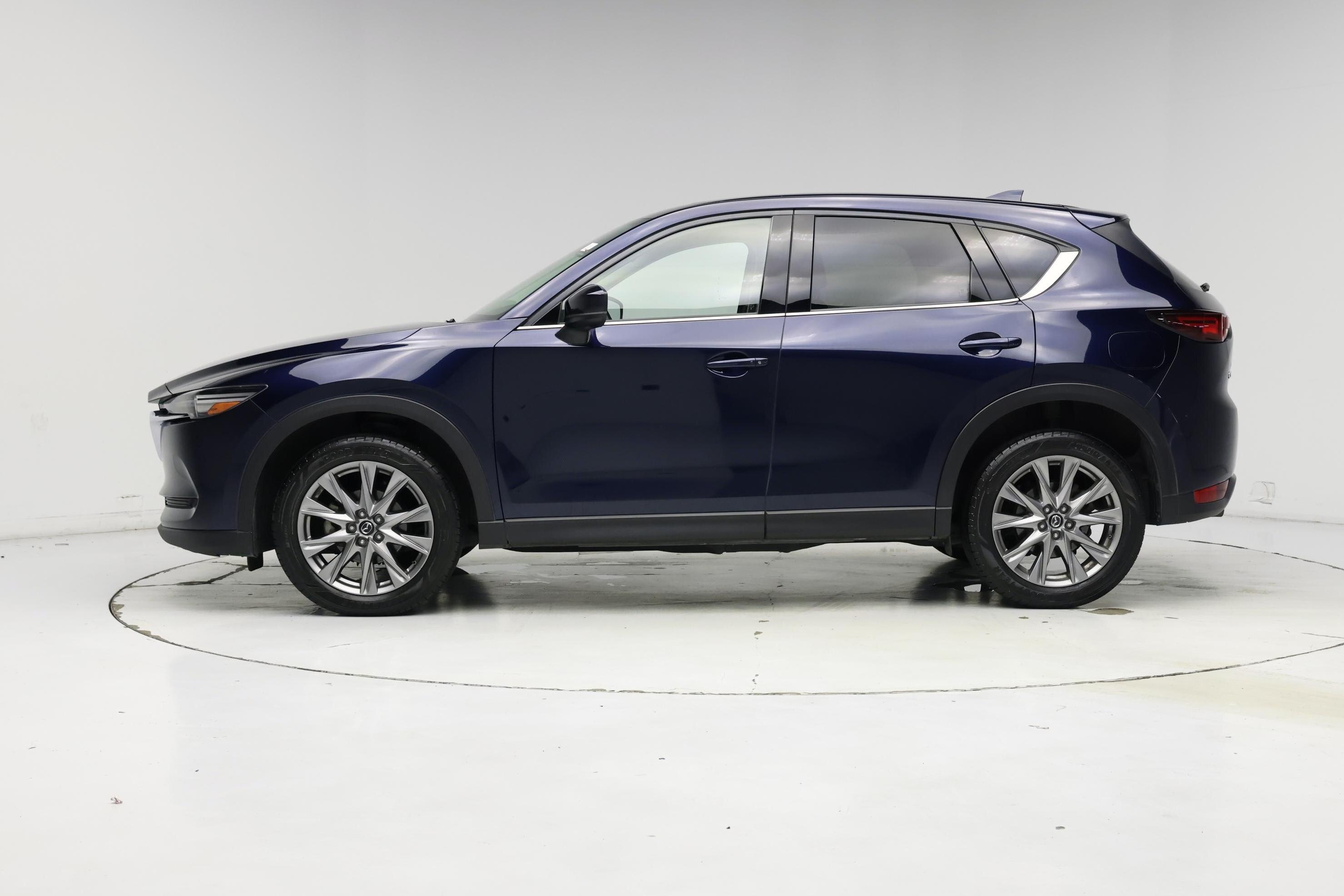Thumbnail: 2020 Mazda CX-5 - 3