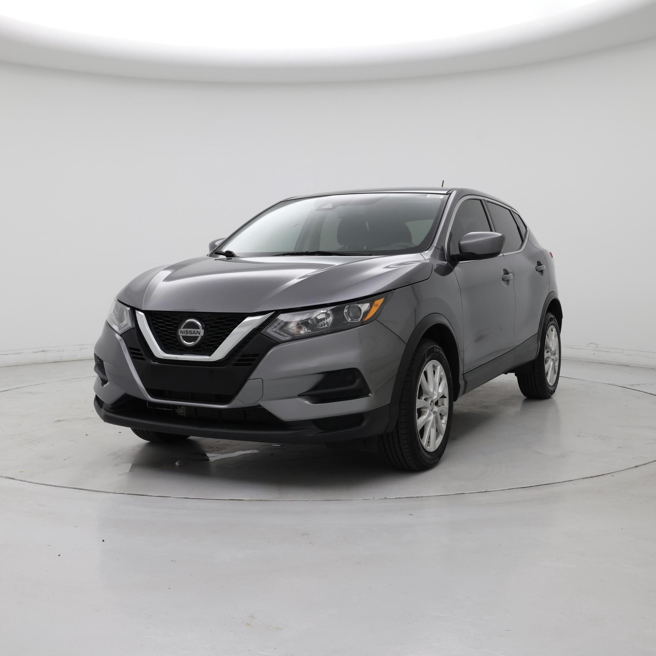 Thumbnail: 2021 Nissan Rogue Sport - 4