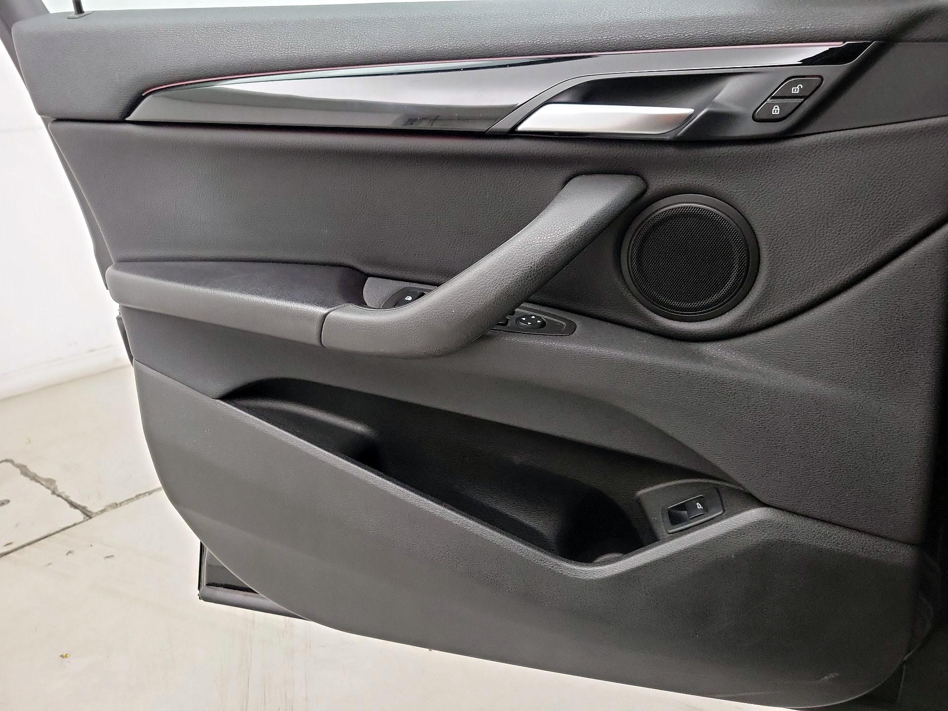Thumbnail: 2020 BMW X2 - 12
