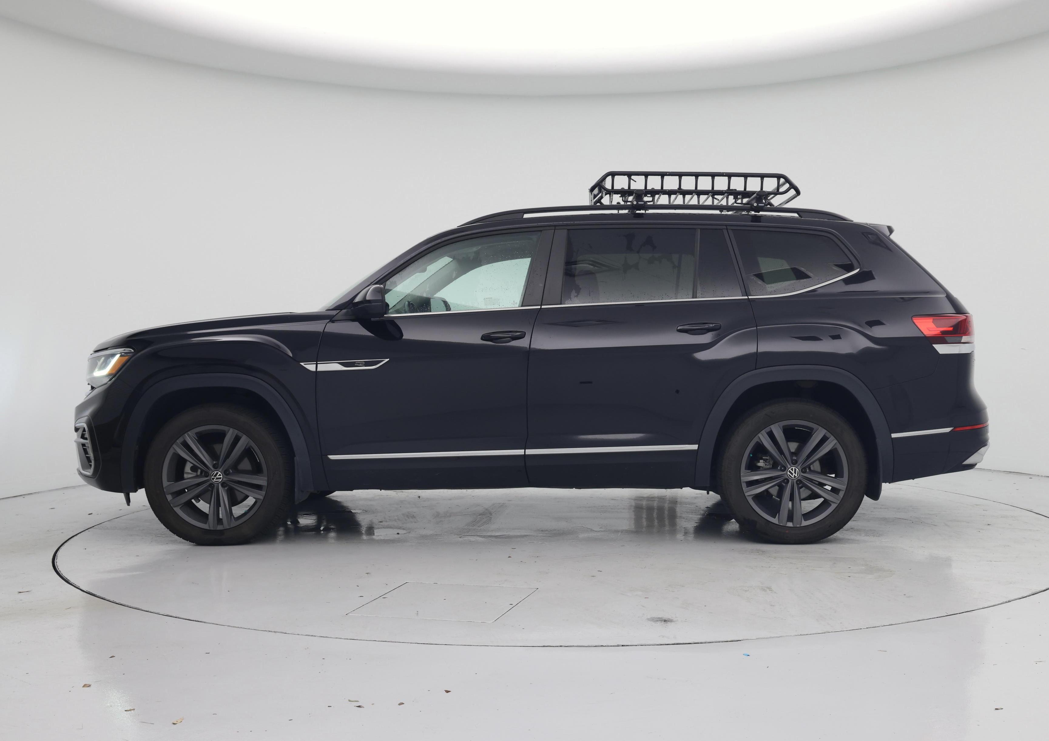 Thumbnail: 2021 Volkswagen Atlas - 3