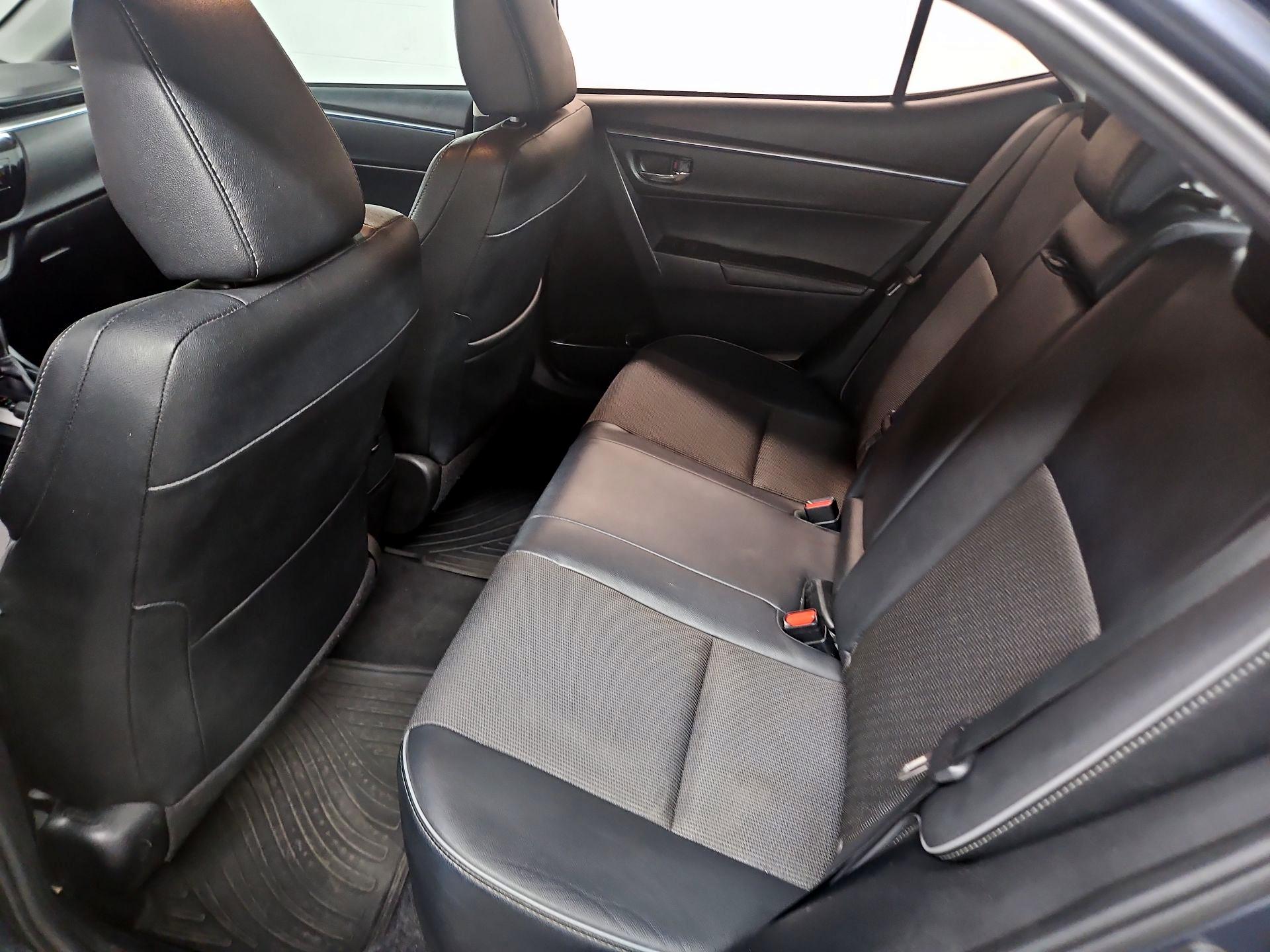 Thumbnail: 2015 Toyota Corolla - 19