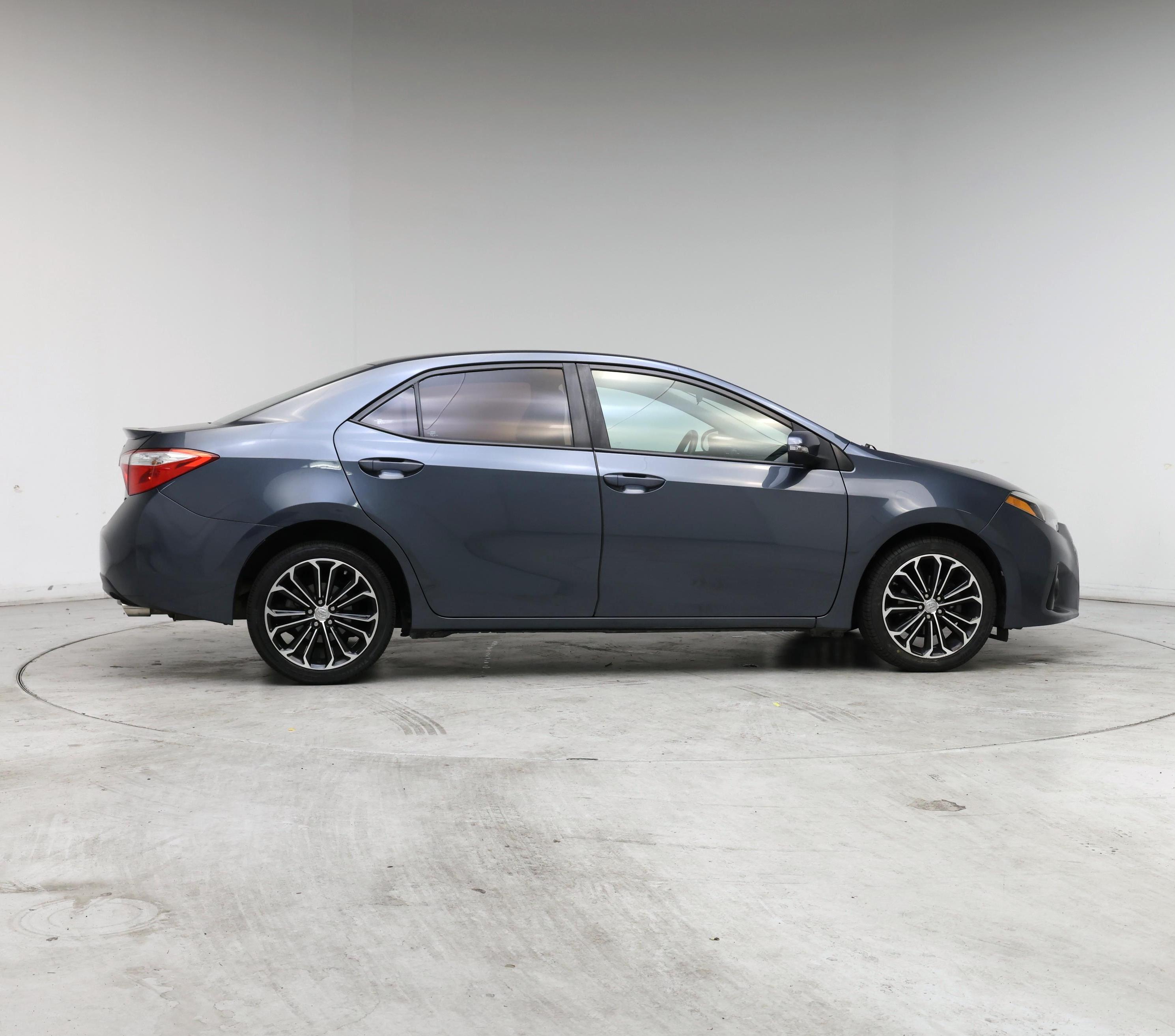 Thumbnail: 2015 Toyota Corolla - 7