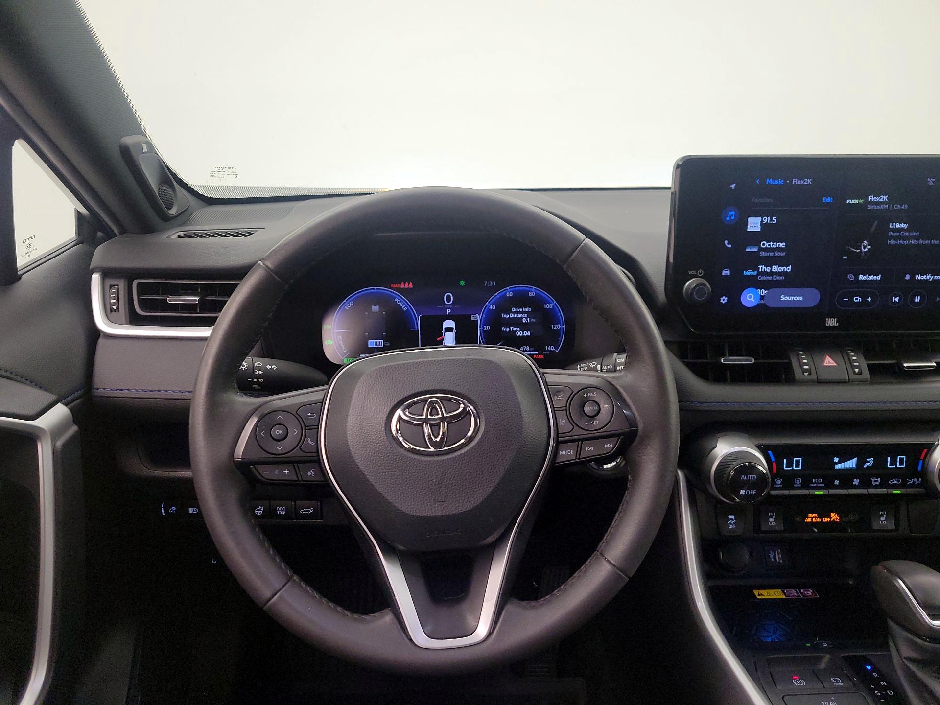 Thumbnail: 2023 Toyota RAV4 - 10