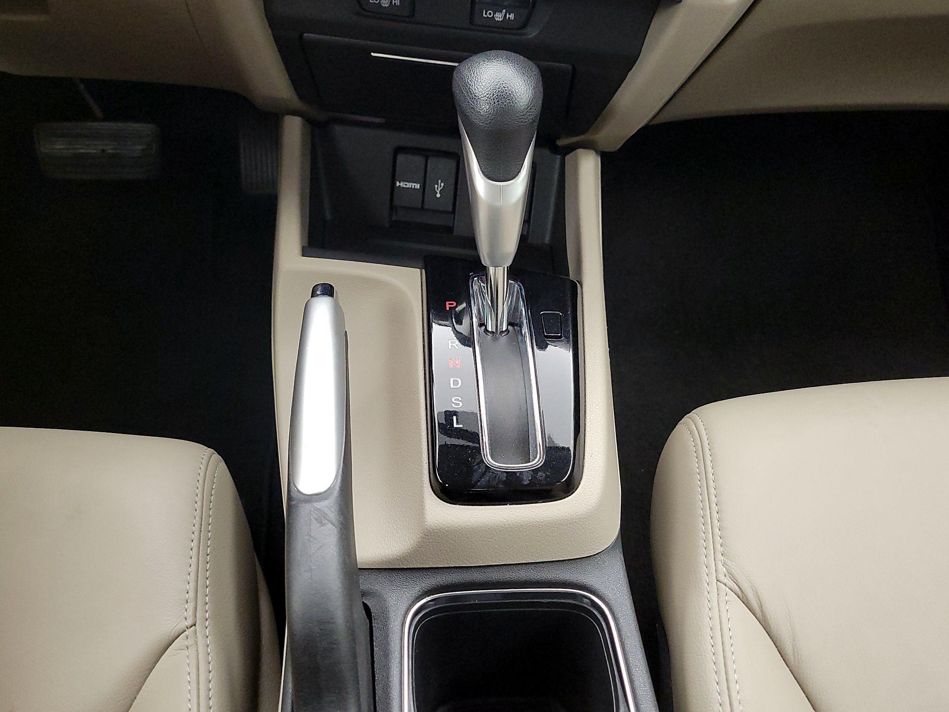 Thumbnail: 2014 Honda Civic - 17
