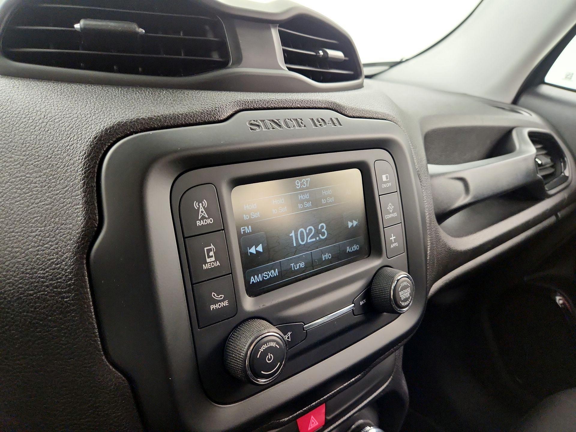 Thumbnail: 2017 Jeep Renegade - 15