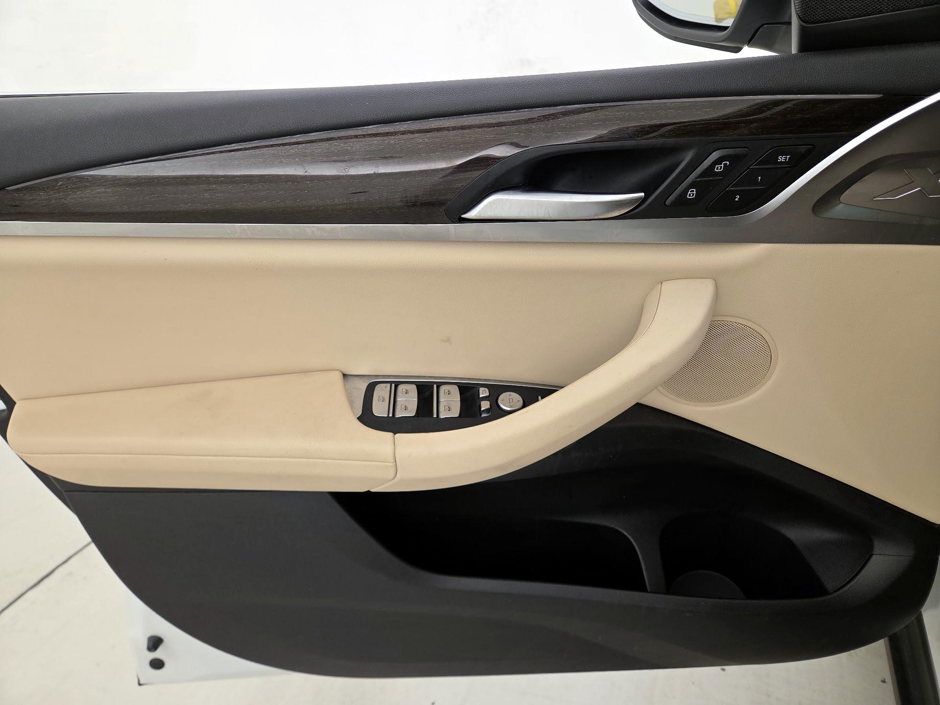 Thumbnail: 2022 BMW X3 - 12