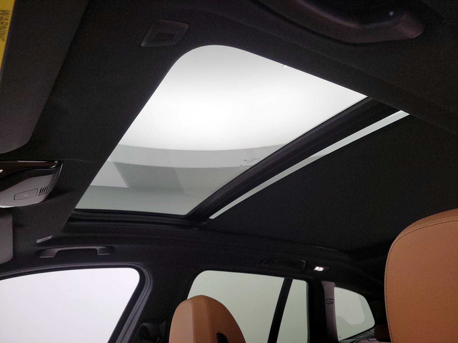 Thumbnail: 2024 BMW X3 - 19