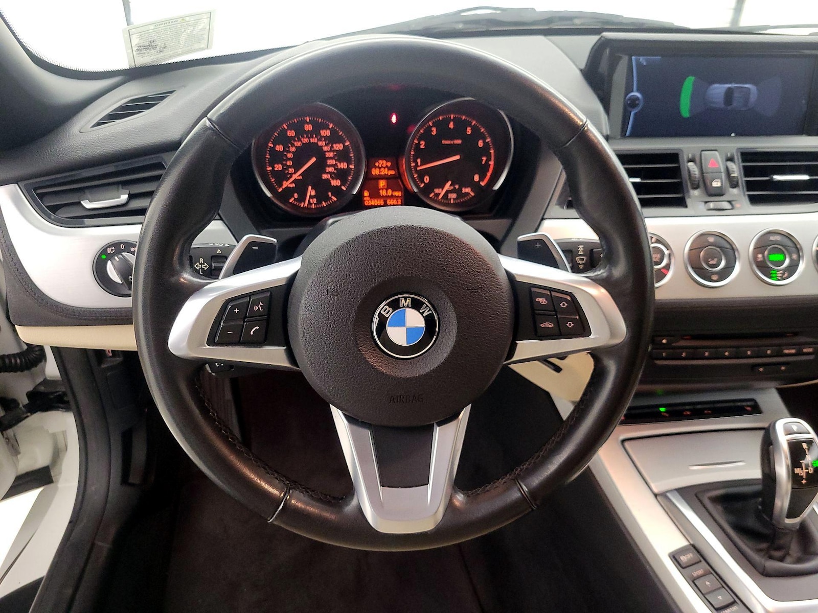 2014 BMW Z4 sDrive28i - Photo 11