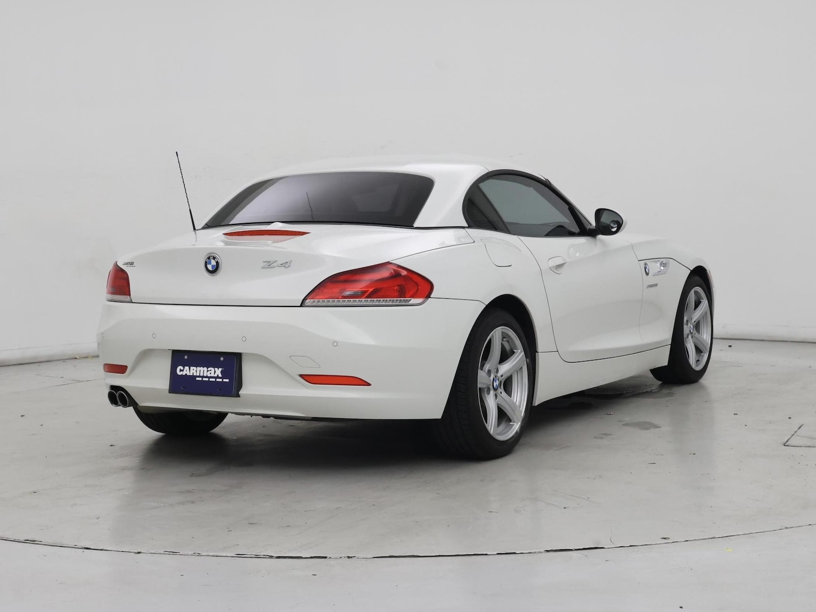 2014 BMW Z4 sDrive28i - Photo 9