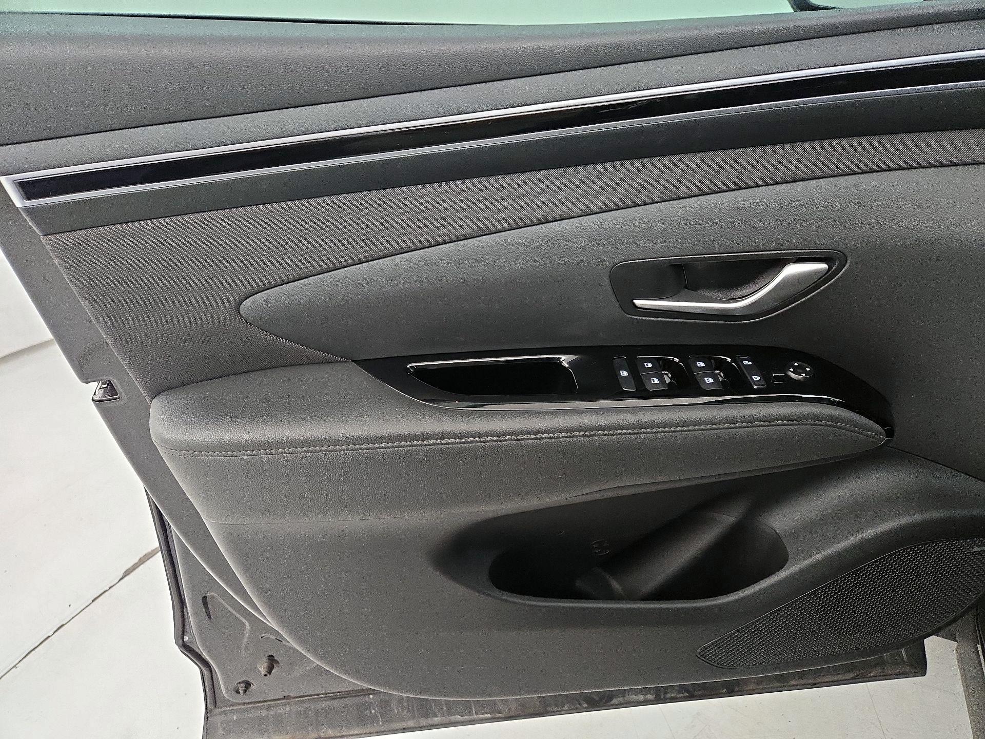 Thumbnail: 2024 Hyundai Tucson - 12