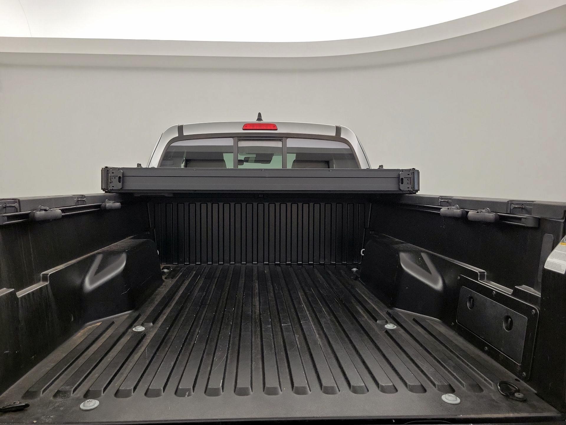 Thumbnail: 2023 Toyota Tacoma - 20
