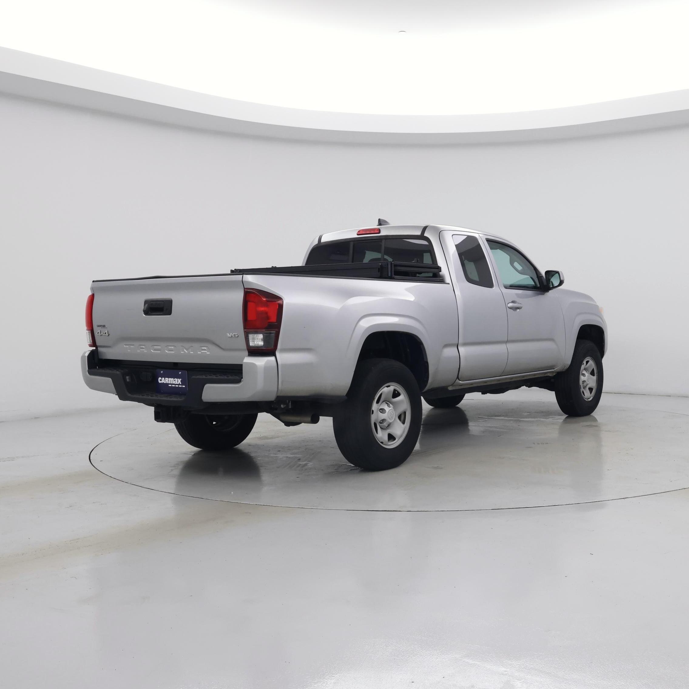 Thumbnail: 2023 Toyota Tacoma - 8